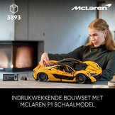 LEGO Technic McLaren P1 hypercar Bouwpakket voor Volwassenen en Decoratie, Modelauto op Schaal om te Verzamelen met V8-zuigermotor en 7 versnellingen, Cadeau voor Hem en Haar 42172