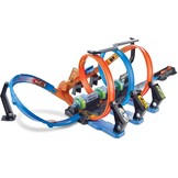 Hot Wheels Spiraal Crash Baanset met gemotoriseerde boosters, FTB65