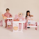 Smoby - Baby Nurse - Groot babyhuis - Voor baby's tot 42 cm - 3 speelplekken - 19 accessoires - Opvouwbaar en transporteerbaar - Gerecycled materiaal - Vanaf 3 jaar - Gemaakt in Frankrijk