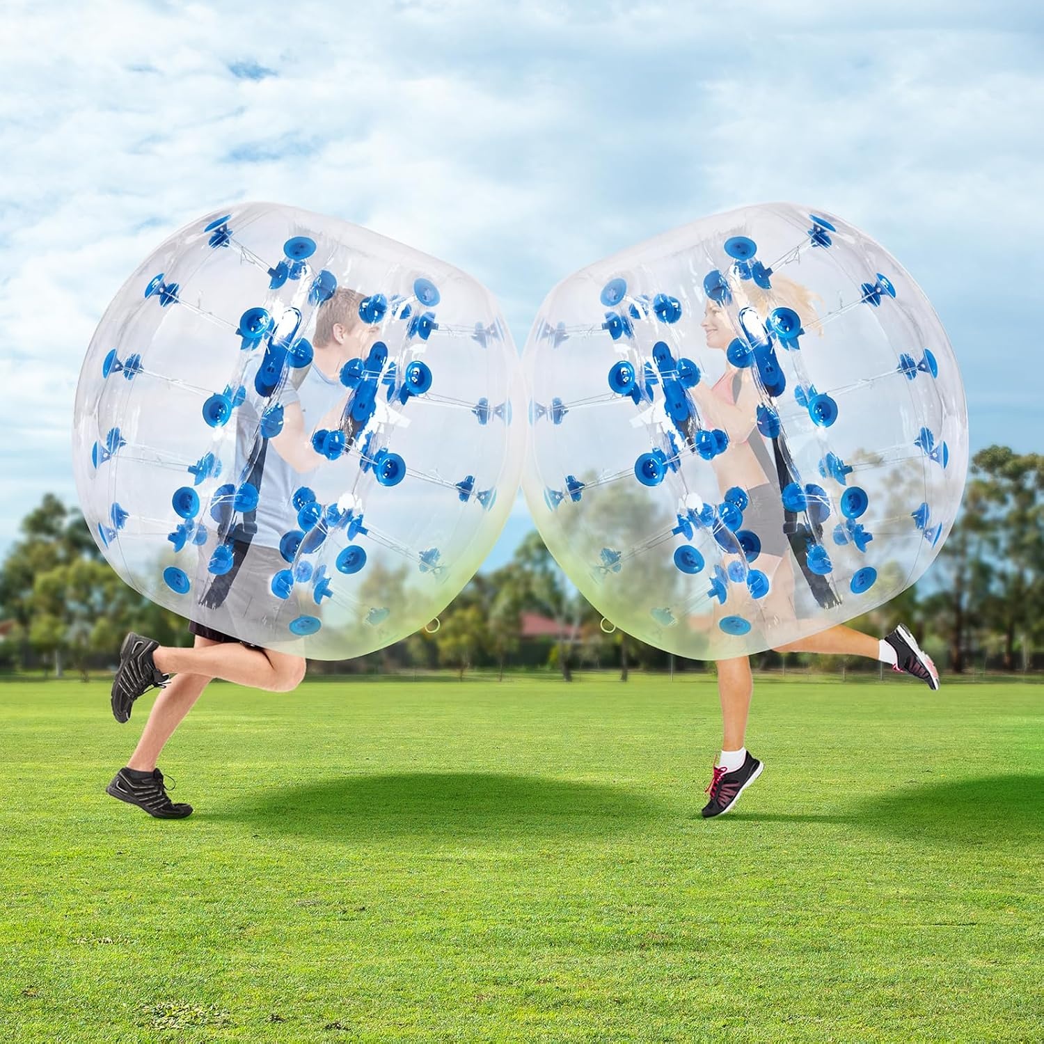VEVOR Opblaasbare Bump Bal Bumper Bumper Bumper 1 st. 1,2 m x 1,03 m, Menselijke botsingsbal, PVC-lichaams-blaas-bouncebal voor buitenactiviteiten, transparant + blauwe stippen opblaasbare bumper bal