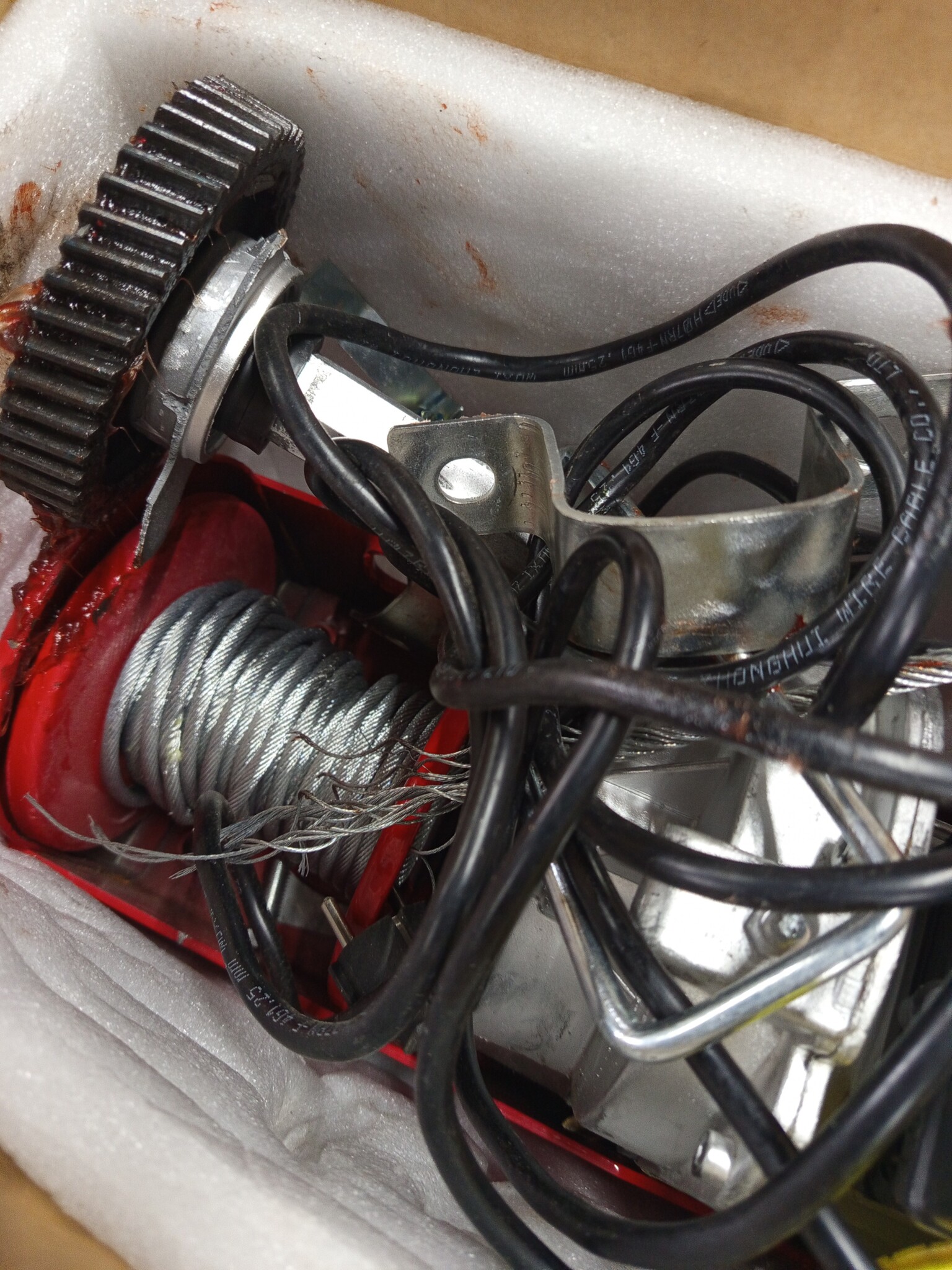 VEVOR Elektrische katrol met dubbele kabel, max. belasting 1200 kg, kabelafstandsbediening 4,2 m, hefhoogte enkele kabel 12 m, katrol noodstop, hefbrug voor garage, magazijn, fabriek
