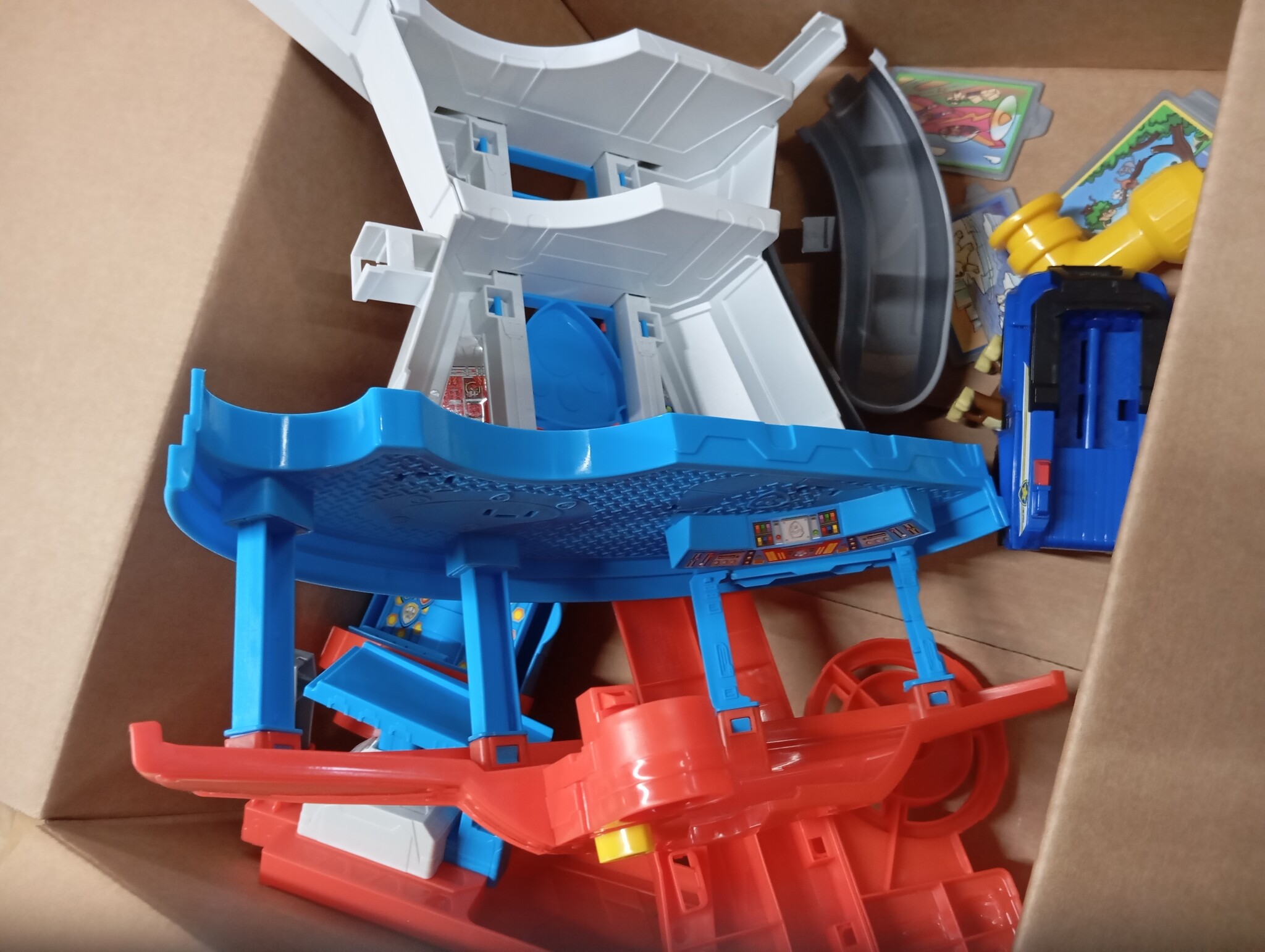 PAW Patrol Uitkijktoren Speelset - 50cm met Chase Figuren & Auto - 53% Korting
