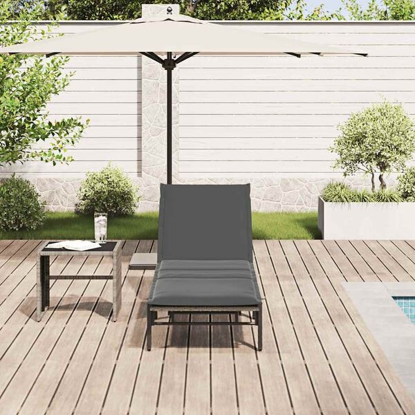 VidaXL Ligstoel Polyrotan Lichtgrijs met Kussen - 35% Korting