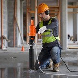 VEVOR Diamantkernboormachine, kernboormachine, 20 cm max. boordiameter, nat en droog, handdiamantboor met 4 boren en 2 instelbare toerentallen (1000/2250 omw/min) voor beton baksteen, 1500 W
