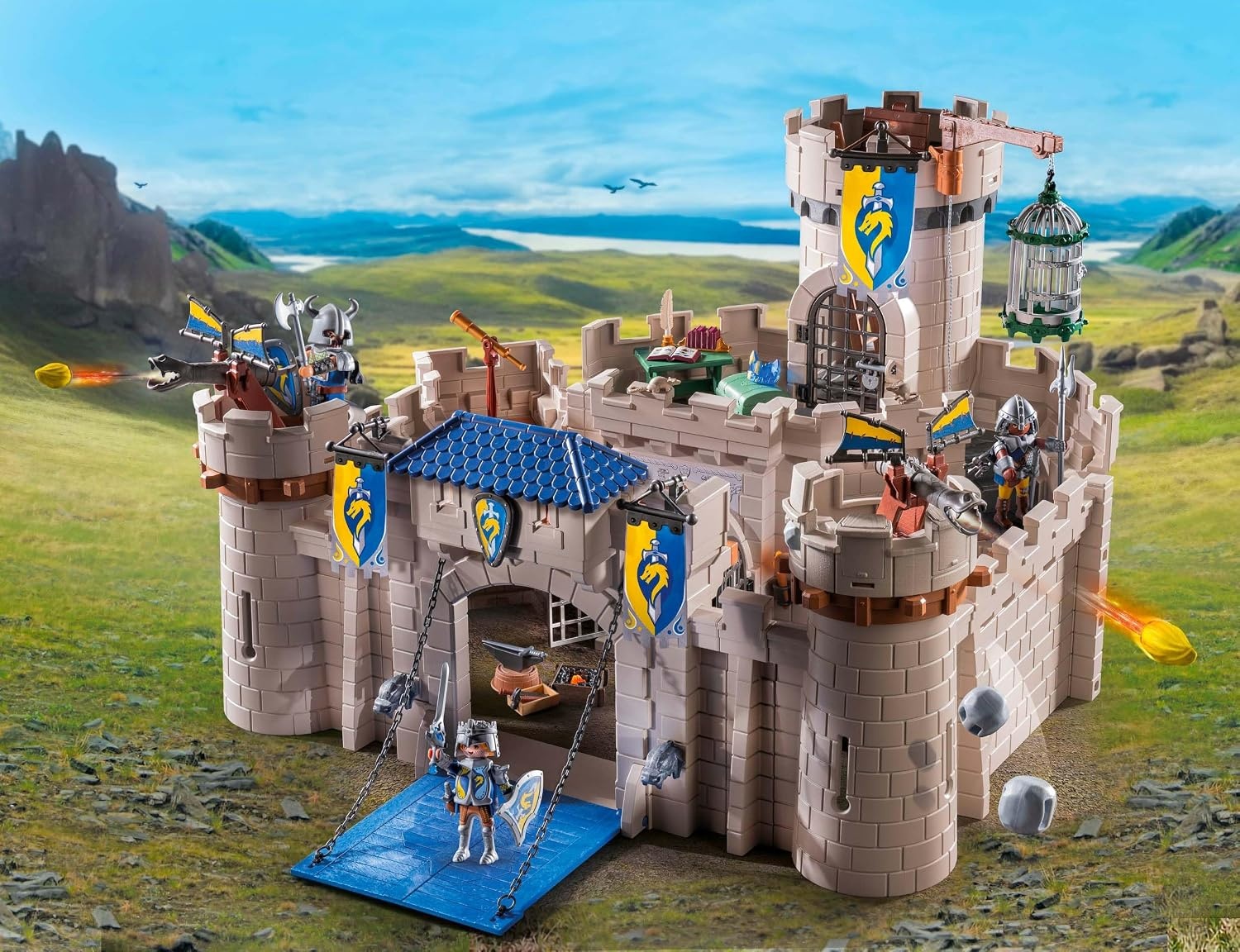 PLAYMOBIL Novelmore 71642 Arwynn's kasteel, inclusief drie ridders en talrijke accessoires voor realistische gevechten, actievol speelgoed voor kinderen vanaf 4 jaar