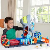 Hot Wheels City Ultra Shark wasstraat met Color Reveal-auto