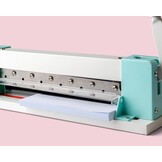 We R Makers Cinch Stack Cutter - Guillotine Papiersnijder voor Papier van 31,75 cm x 2,5 cm - voor Boekbinden, Scrapbooking, Kaarten Maken & DIY