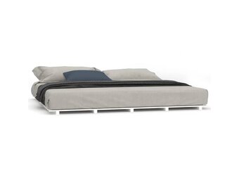 VidaXL Bedframe Grenenhout Wit 200x200 cm - 34% Korting