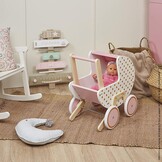 Janod Houten Poppenwagen Roze - 34% Korting - 41,7 x 31,6 x 46 cm