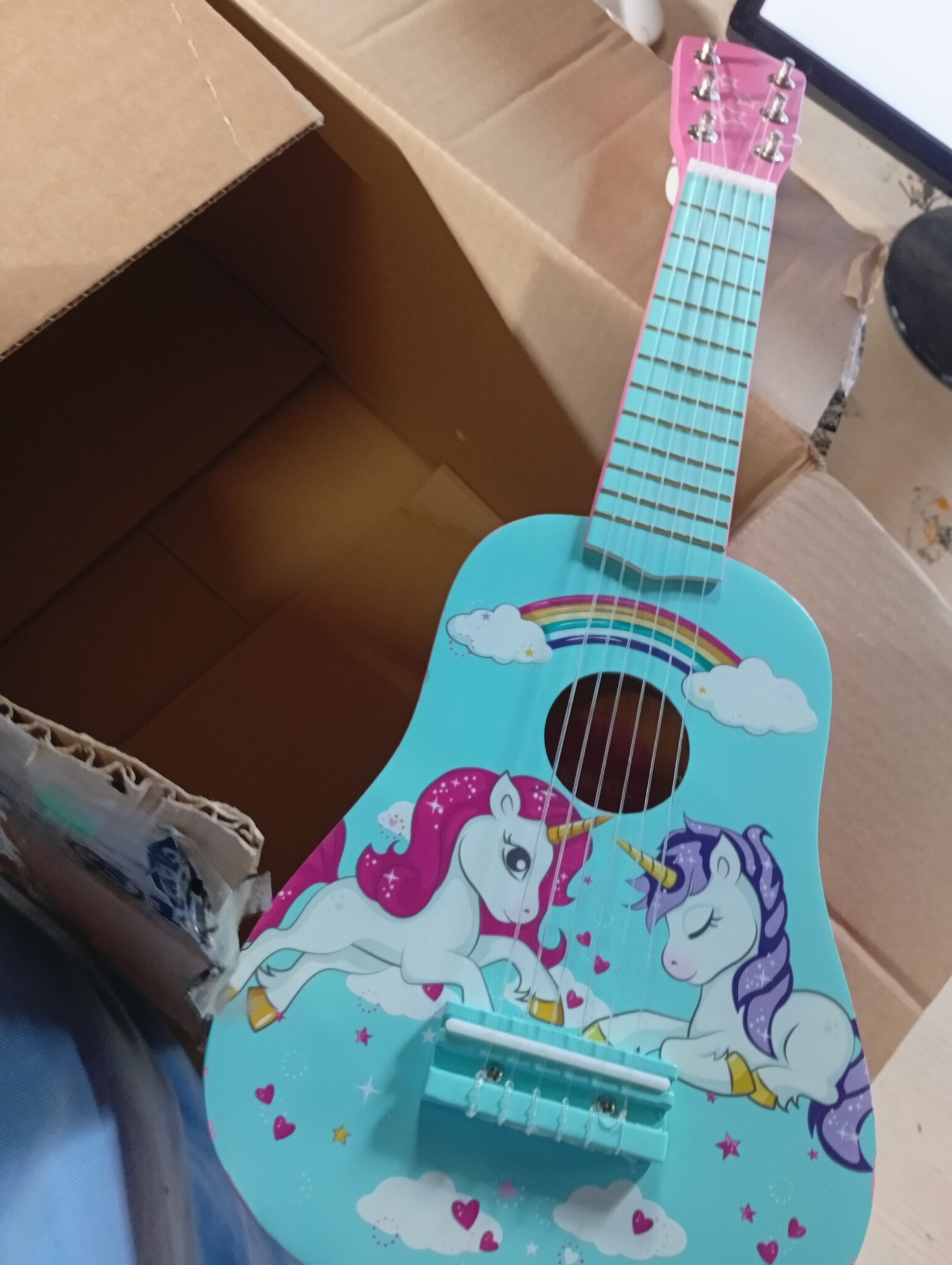 Houten Eenhoorn Gitaar voor Kinderen (53cm) Roze/Blauw - 57% Korting!