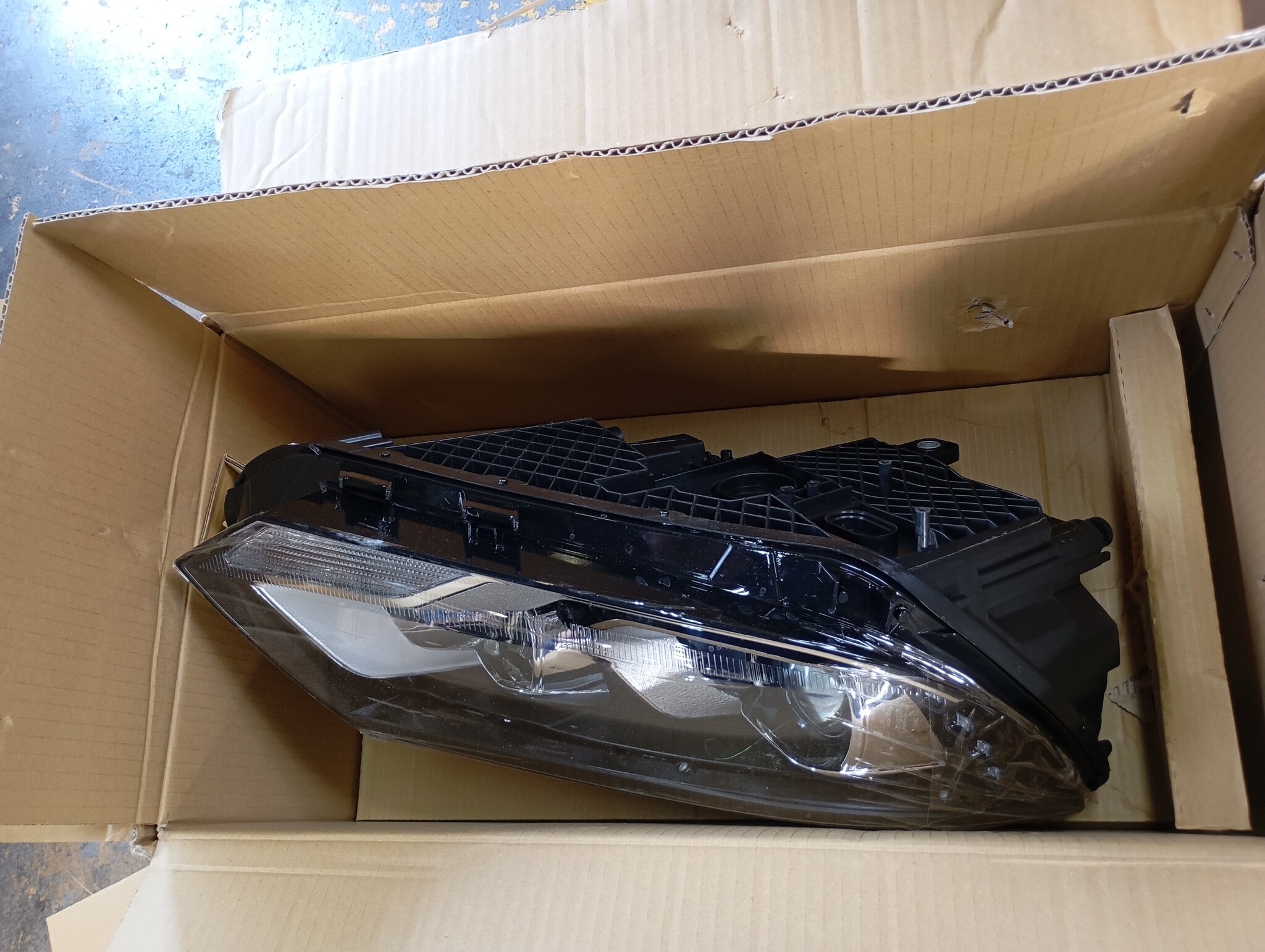 Koplampen VW Tiguan 2011-2015 LED DRL Zwart - 55% Korting