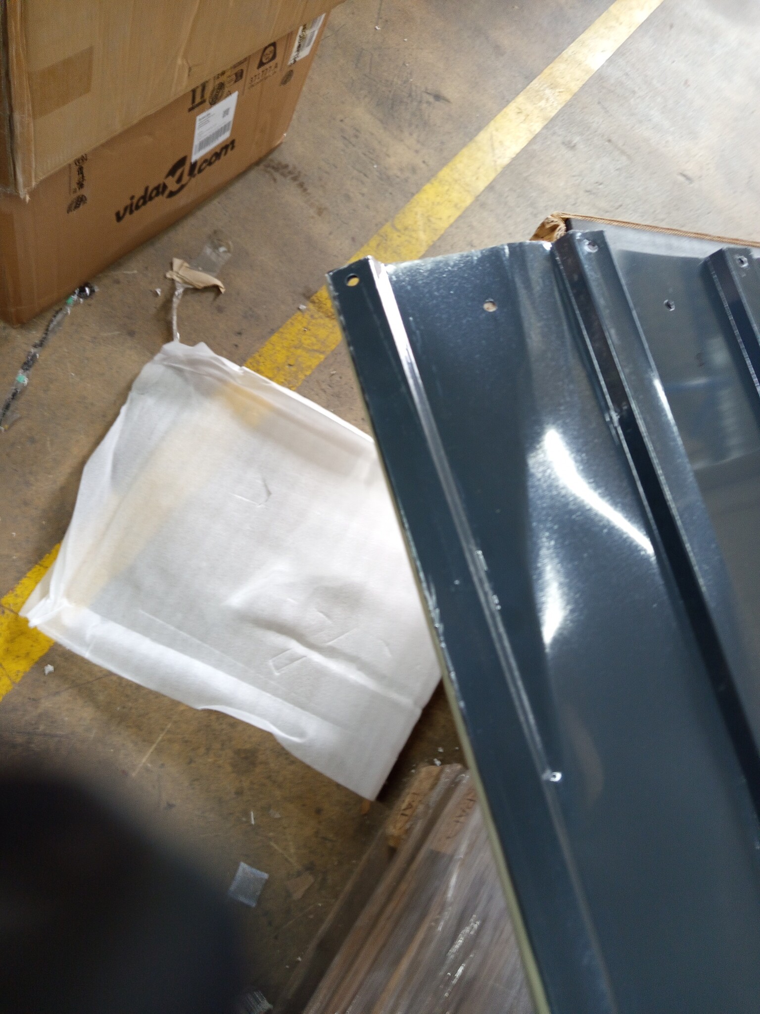 Hondenhok met dak 153x91x110 cm Antraciet - 54% Korting!