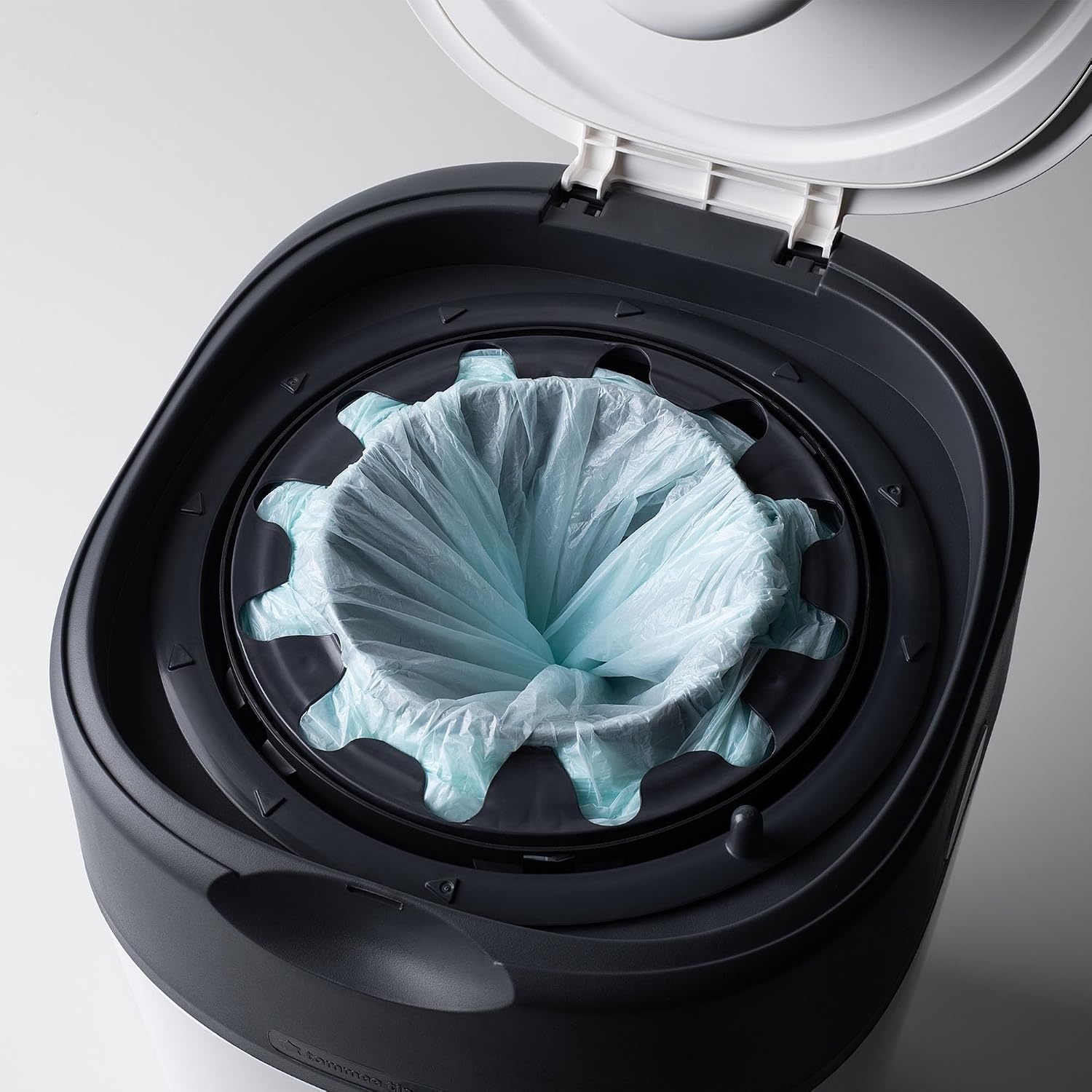Tommee Tippee Twist and Click Advanced Luieremmer, originele navulcassettes, exclusief pakket van 4, voor eenvoudig bijvullen en geweldige waarde (verpakking kan variëren)
