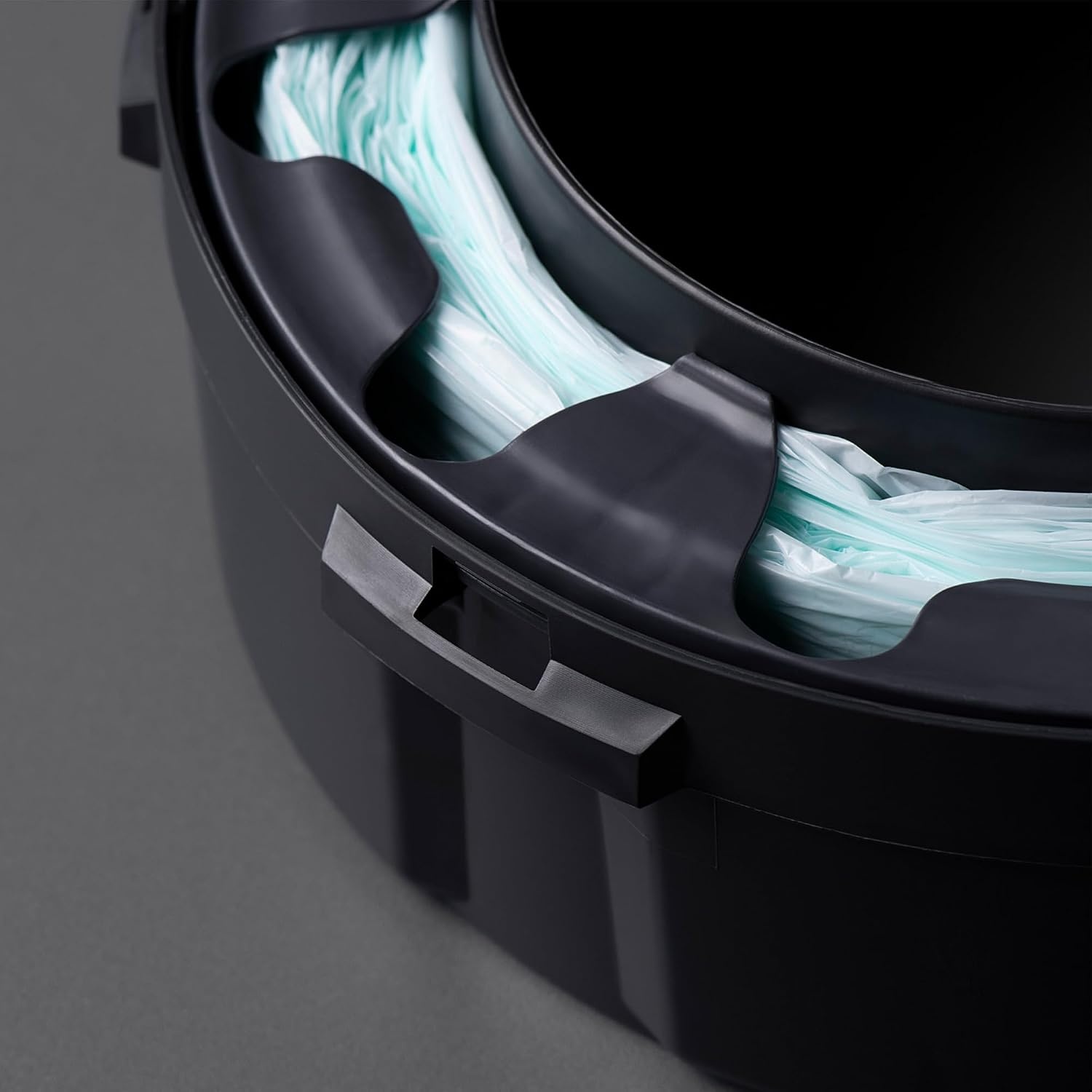 Tommee Tippee Twist and Click Advanced Luieremmer, originele navulcassettes, exclusief pakket van 4, voor eenvoudig bijvullen en geweldige waarde (verpakking kan variëren)