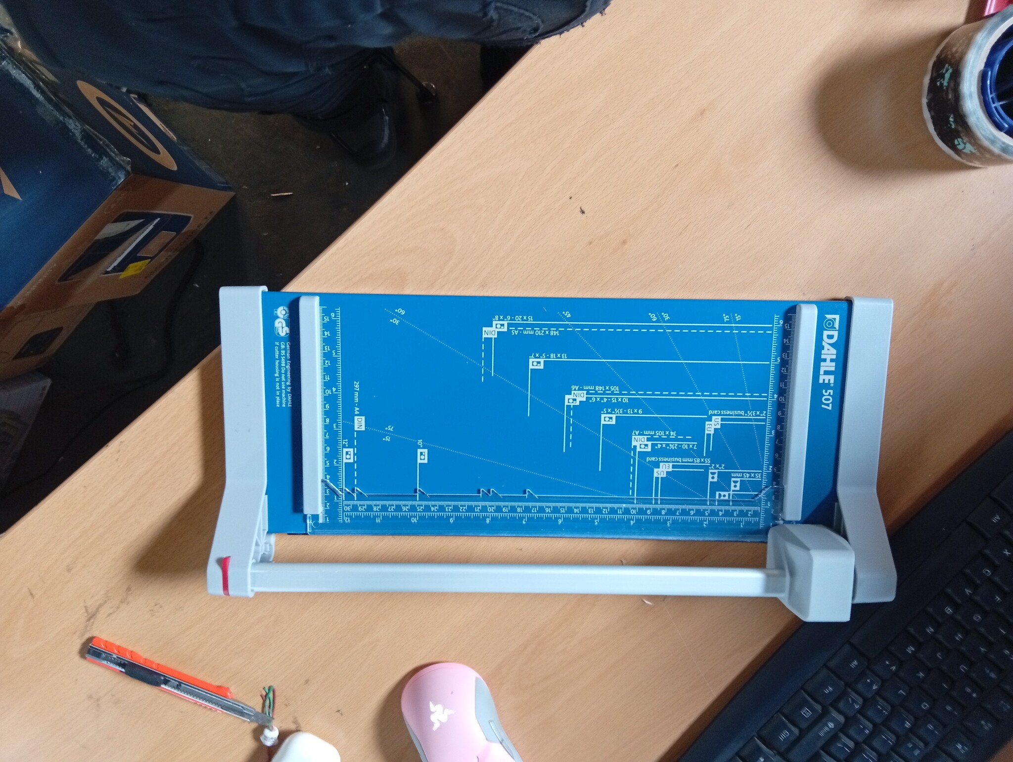 Dahle A4 Papiersnijder Blauw - 8 Vellen - 53% Korting