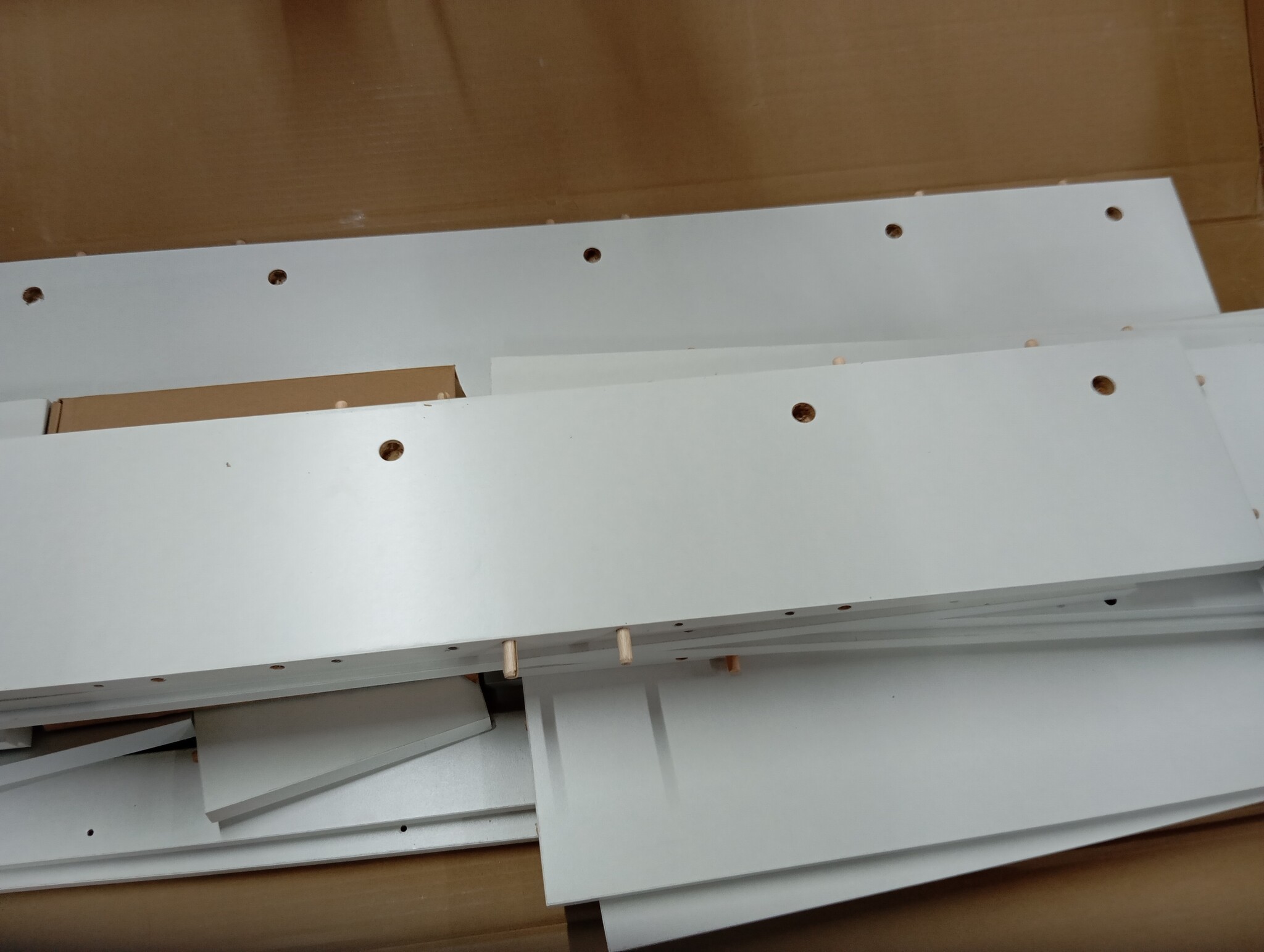 Hoofdbordkast Wit met LED 160cm 54% Korting