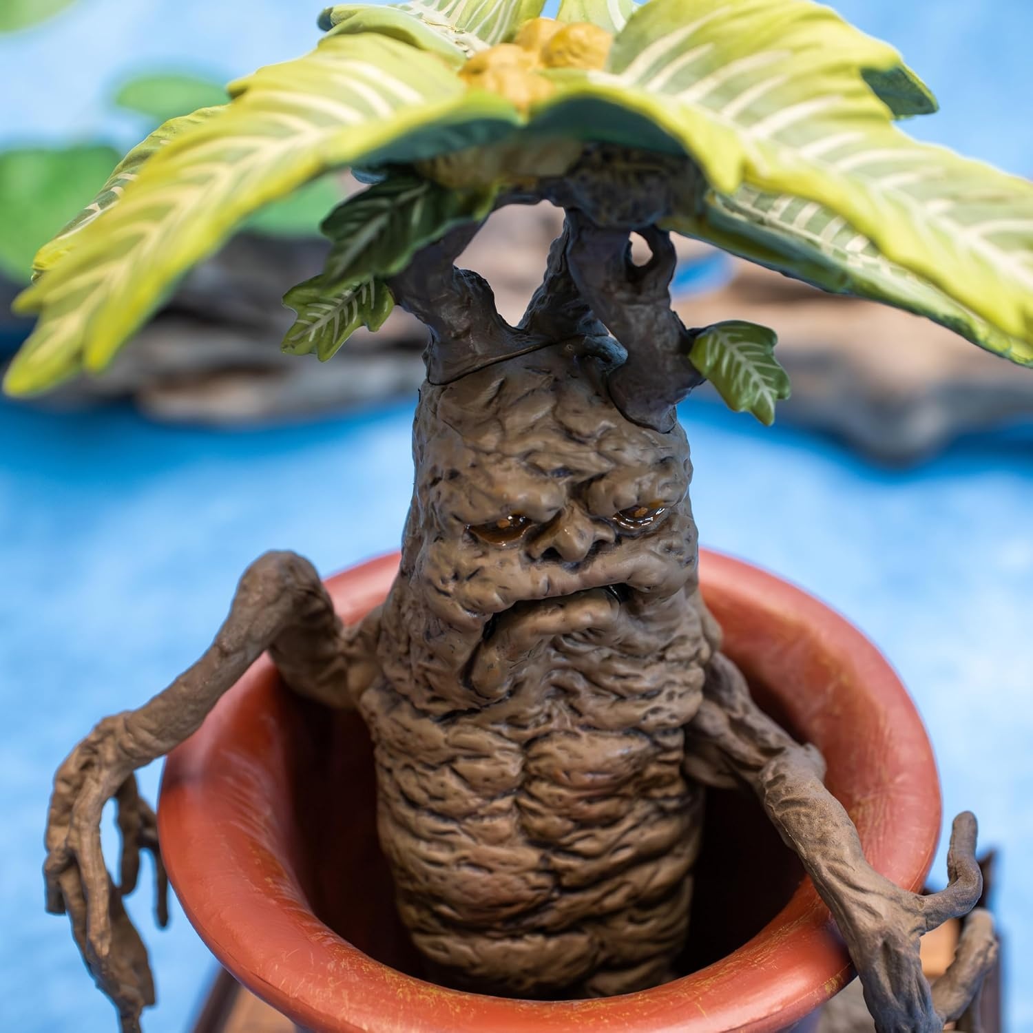 The Noble Collection - Magical Creatures Mandrake - Handgeschilderd magisch wezen #17 - Officieel gelicentieerde Harry Potter Toys verzamelfiguren van 18,5 cm (7 inch) - voor kinderen en volwassenen