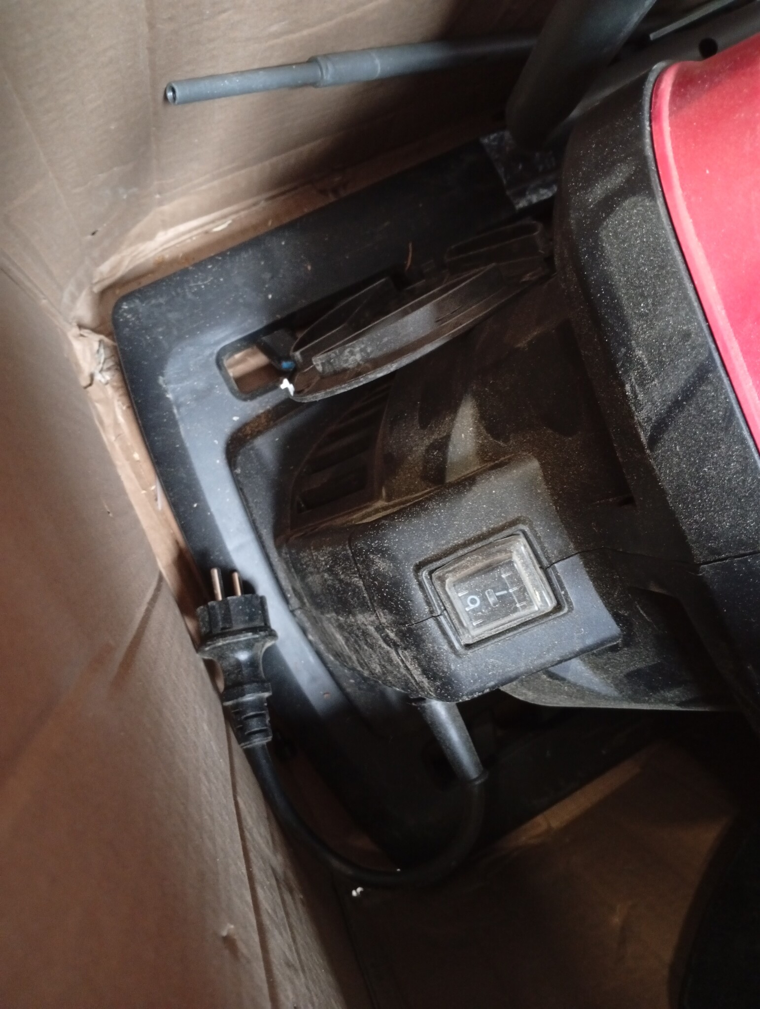 Einhell Elektrische Versnipperaar 2500W - 40mm Takdikte - 55L Opvangbak - 59% Korting