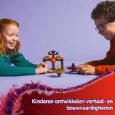 LEGO NINJAGO Spinjitzu drakenstrijdpakket met 2 Minifiguren, Vliegende Elementen en Launchers, Ninja Speelgoed voor 6 jaar en Ouder, Cadeau voor Kinderen en Dragons Rising Fans 71826