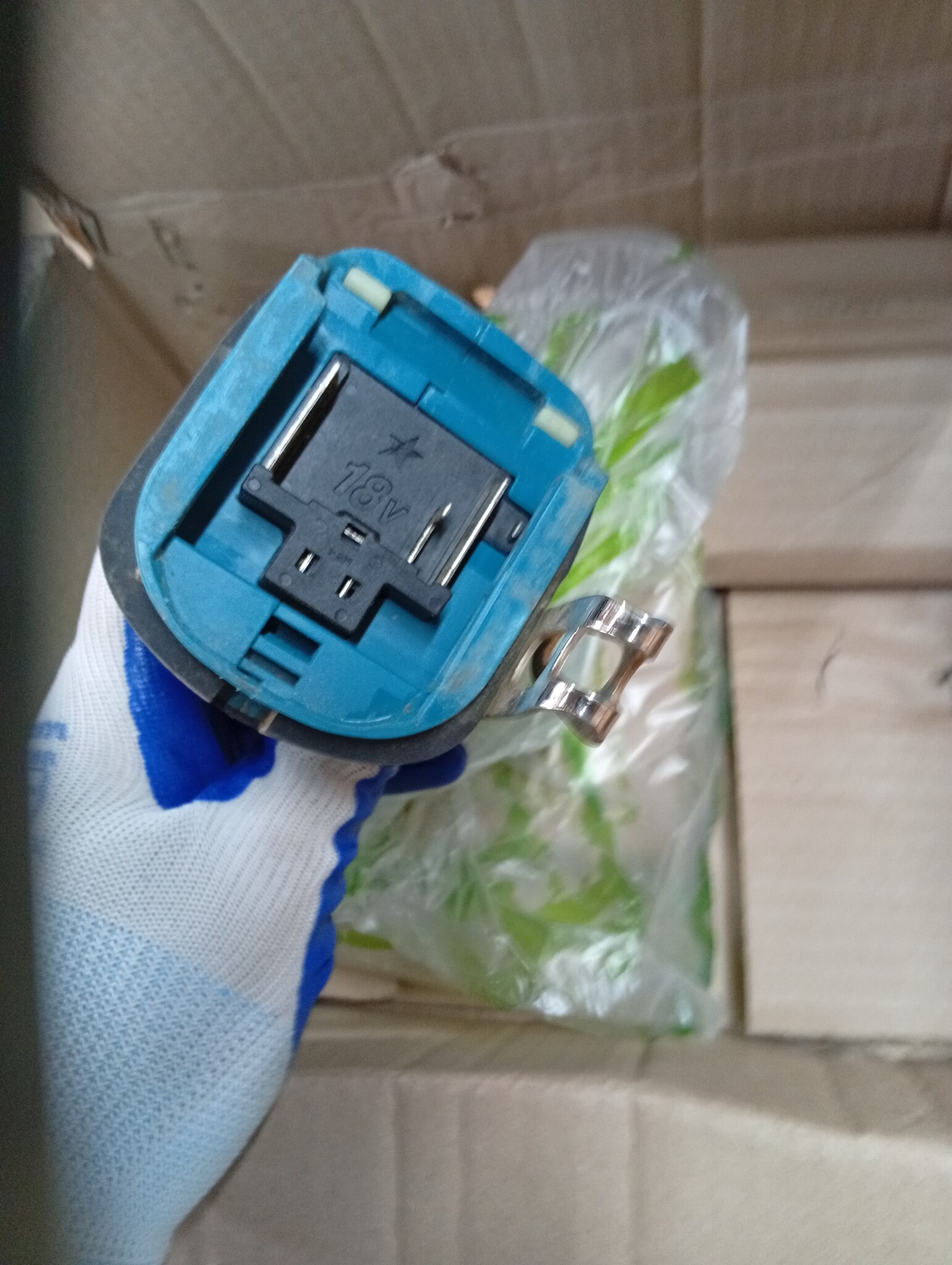 Makita DDF482RFJ Accu-Schroefboormachine 18V met 59% Korting
