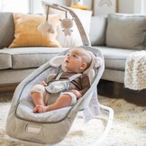 Ingenuity 2-in-1 lichtgewicht schommelstoel van baby tot peuter en wipstoel – speelmat voor buikligging, trillingen en geluiden, 0–30 maanden tot 18,1 kg (Cuddle Lamb)