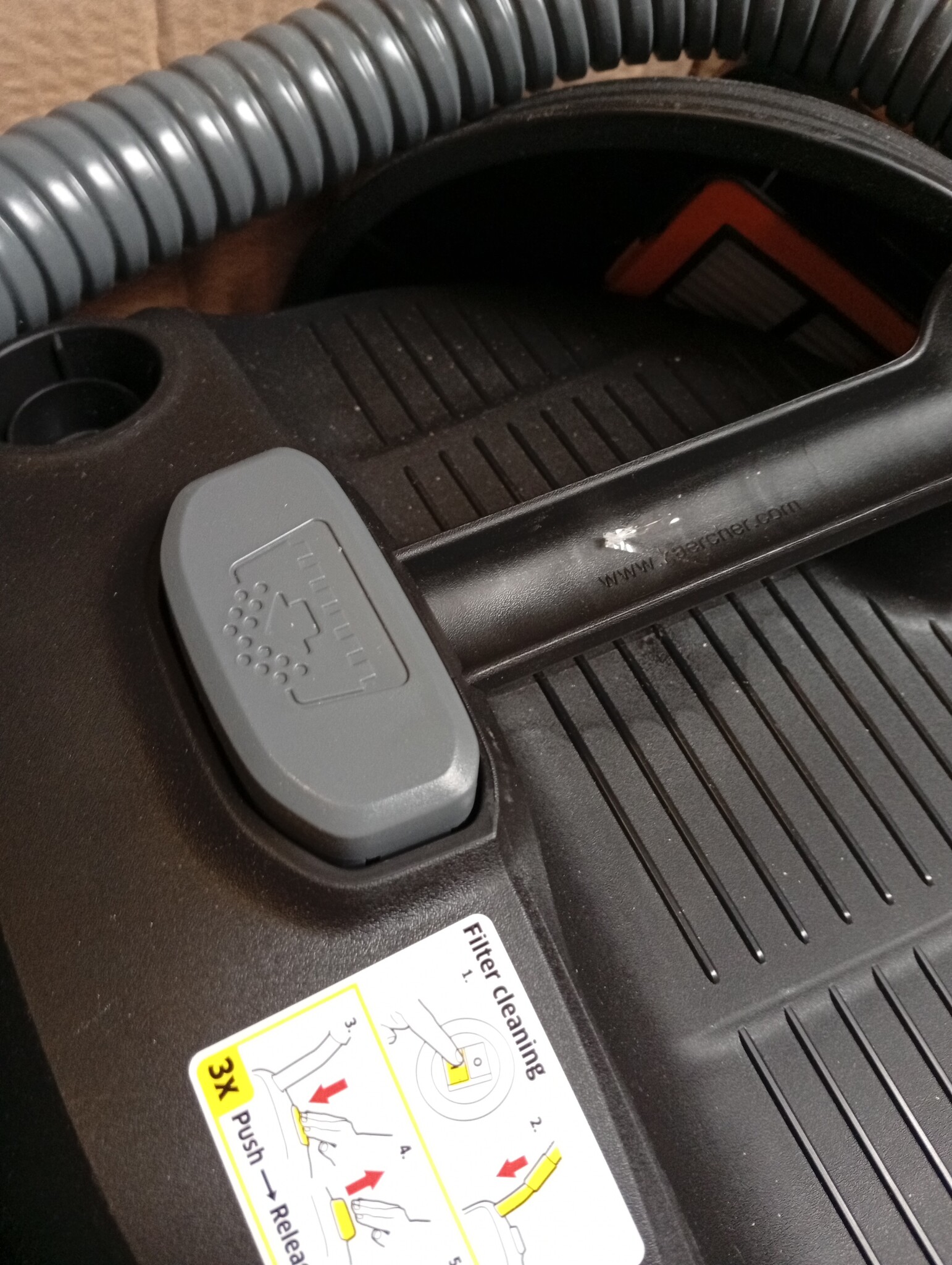 Kärcher AD 4 Premium As- en Droogzuiger - 17L - 54% Korting