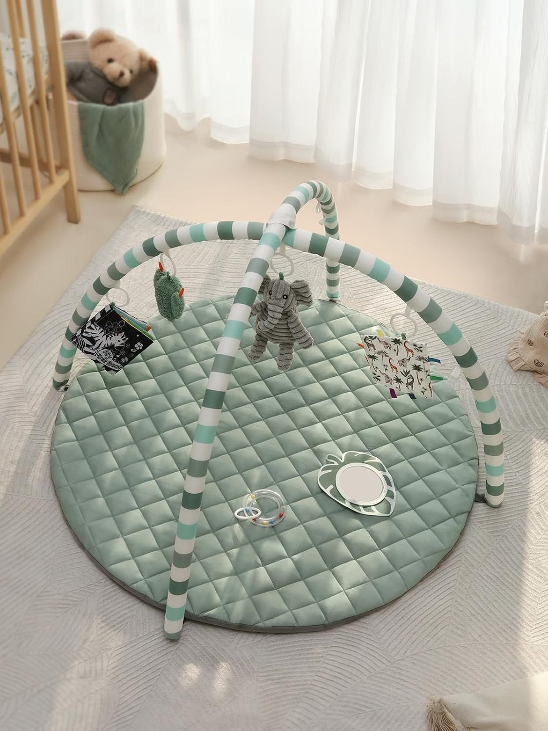 Blissful Diary Baby Play Gym, Baby Activity Mat Met 6 Verwijderbare Speelgoed, Eenvoudig Te Installeren En Reinigen, Essentieel Babypakket Babycadeaus, Saliegroen