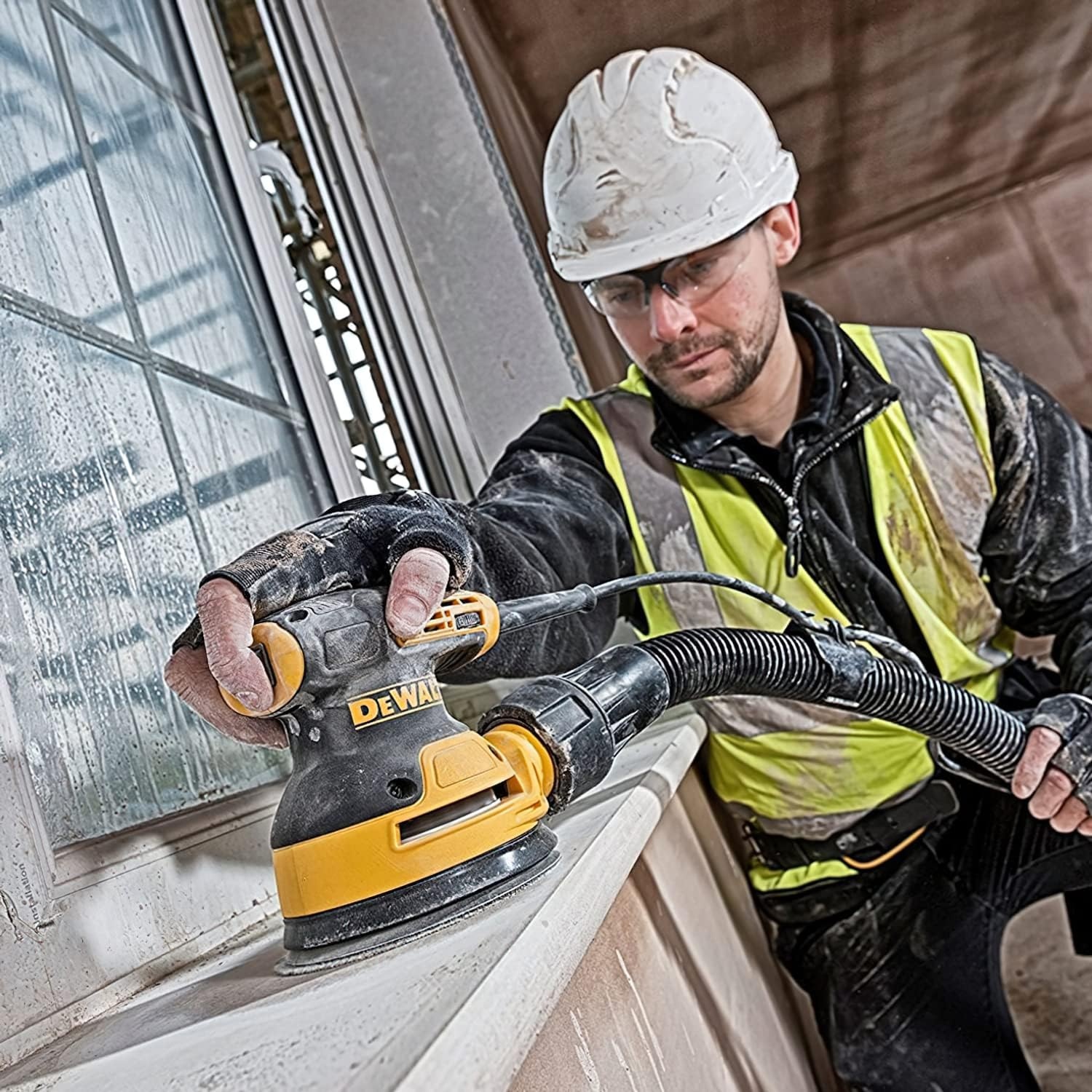 DEWALT Excentrische schuurmachine 280W 125mm DWE6423