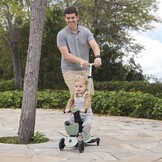 Globber - GO•UP Baby 360 Lights – schaalbare step met 3 wielen met zitting en rugleuning, voor kinderen van 15 maanden tot 6 jaar, saliegroen
