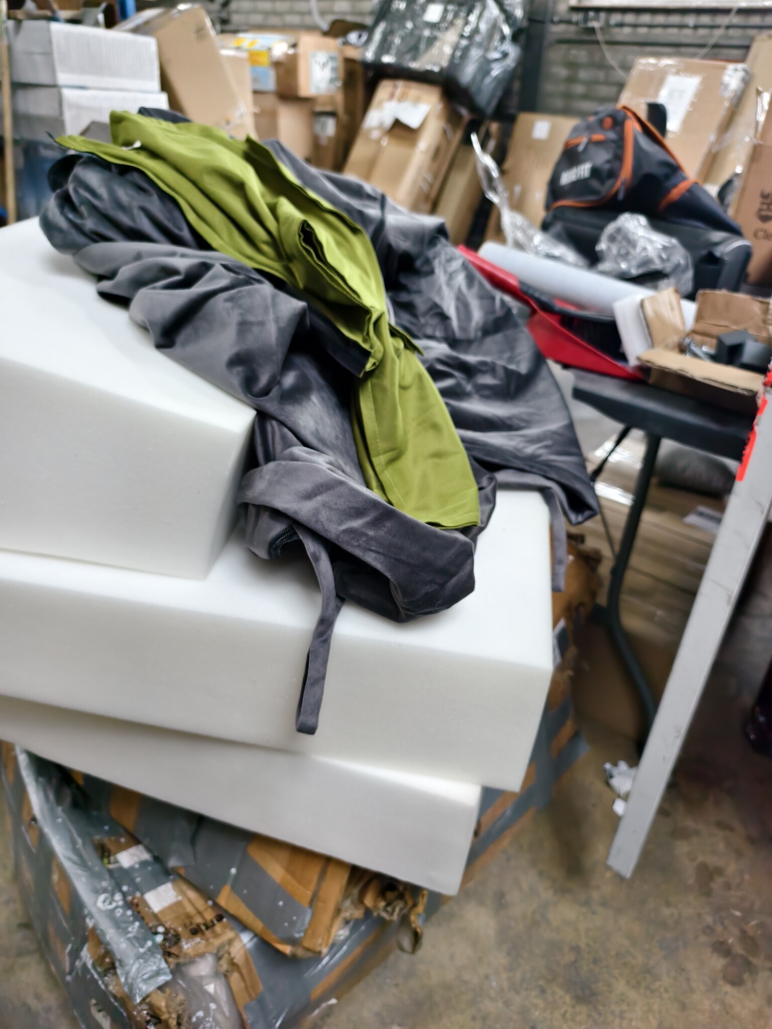 Opvouwbaar Logeermatras 200x70x15cm met 2 Kussens | 59% Korting