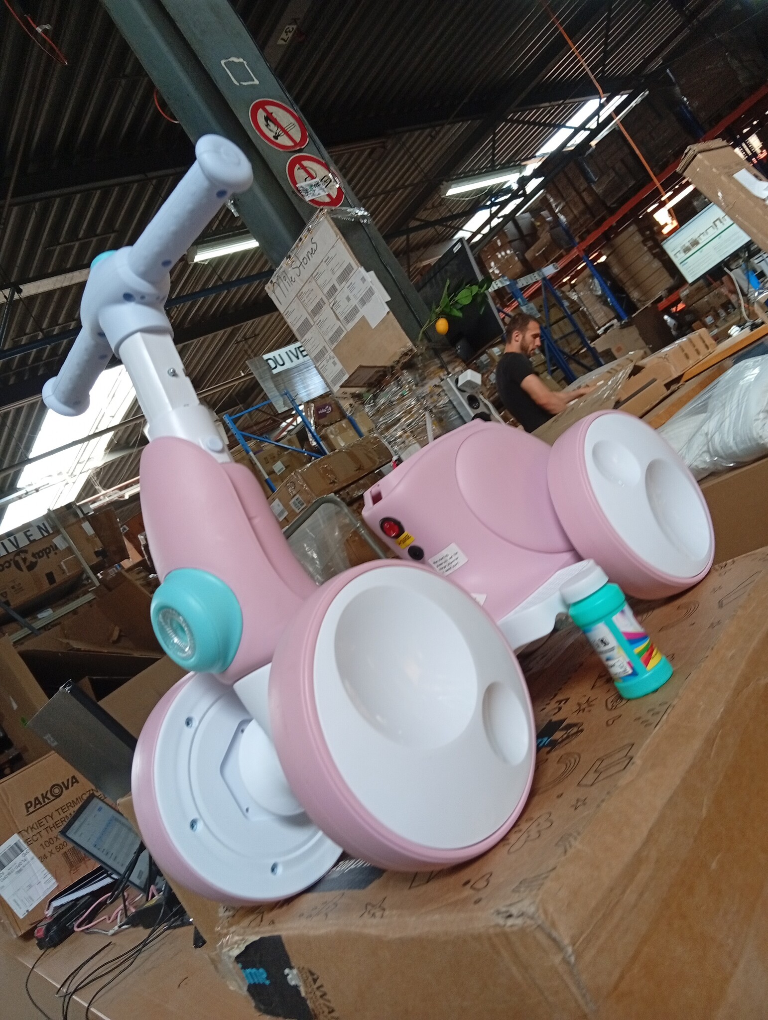 Elektrische Loopfiets 4-in-1 met Muziek & Licht (1-4 Jaar) - 54% Korting!