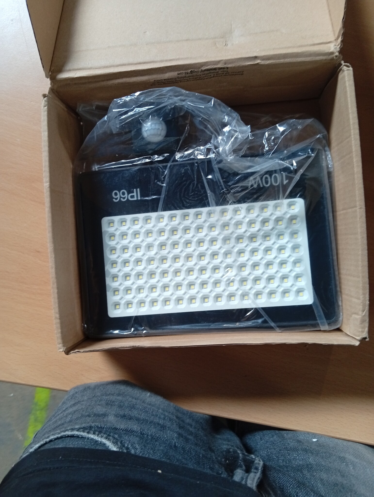 LED Schijnwerper met Bewegingsmelder Tuin/Garage 100W 10000LM Koel Wit (2 stuks) - 53% Korting