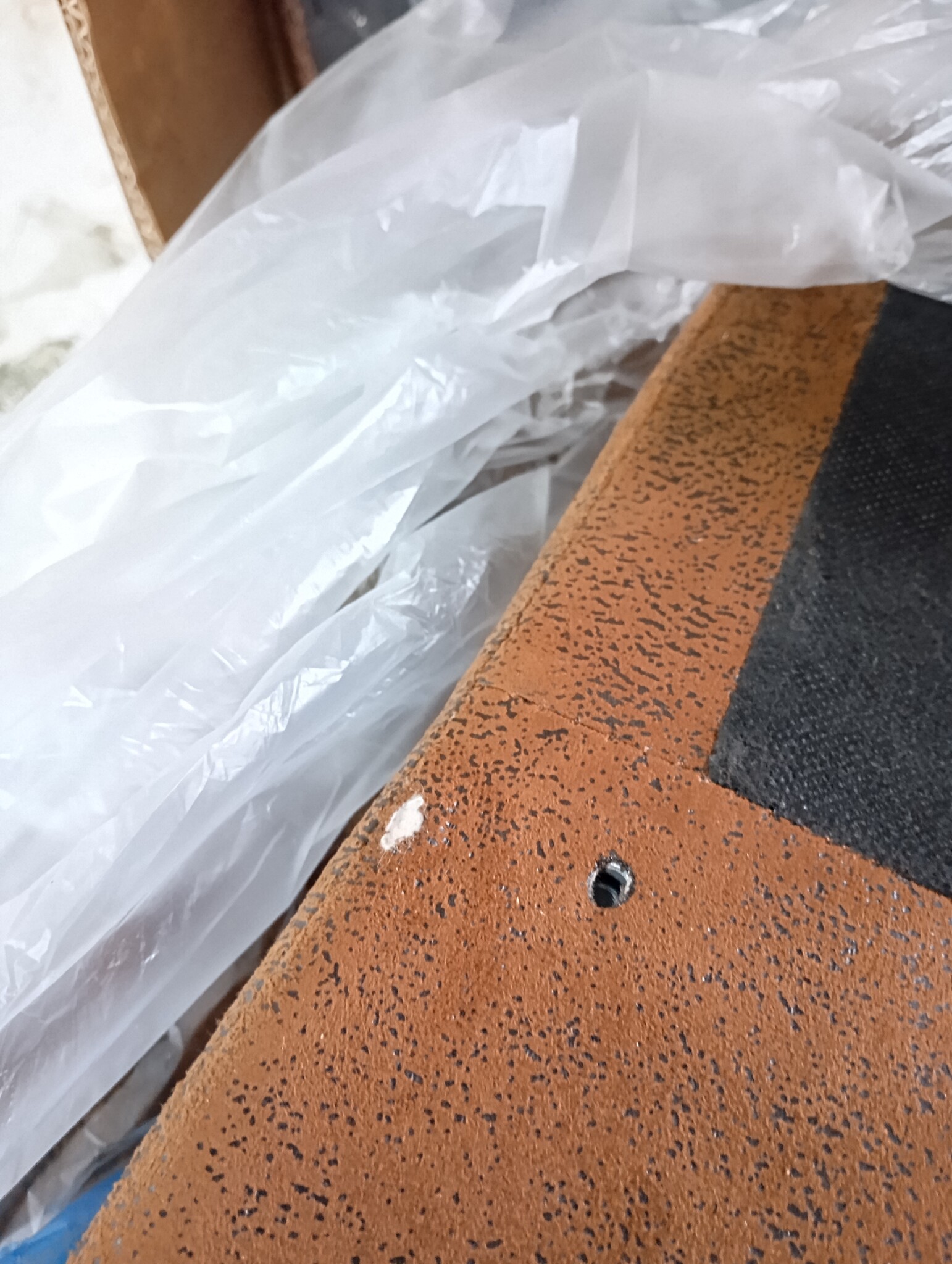 Bankje met rugleuning bruin kunstsuèdeleer 120x62x75,5 cm - 54% korting