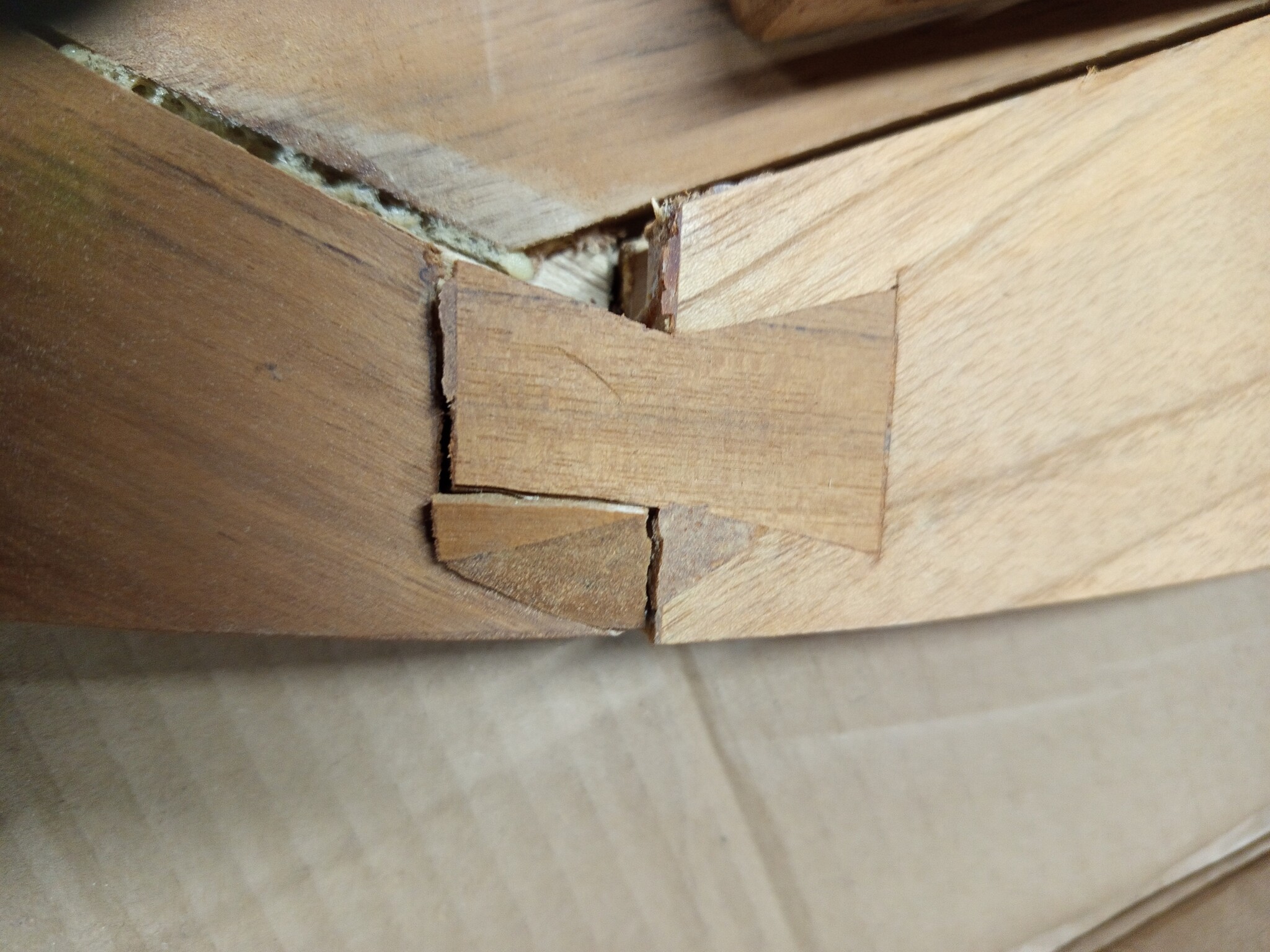 Teakhouten Tuintafel Inklapbaar Ø 110x75 cm - 60% Korting