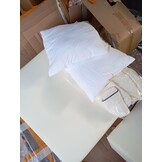 Luxe logeermatras - beige - camping matras - reismatras - opvouwbaar matras - 200 x 70 x 15 - met kussens