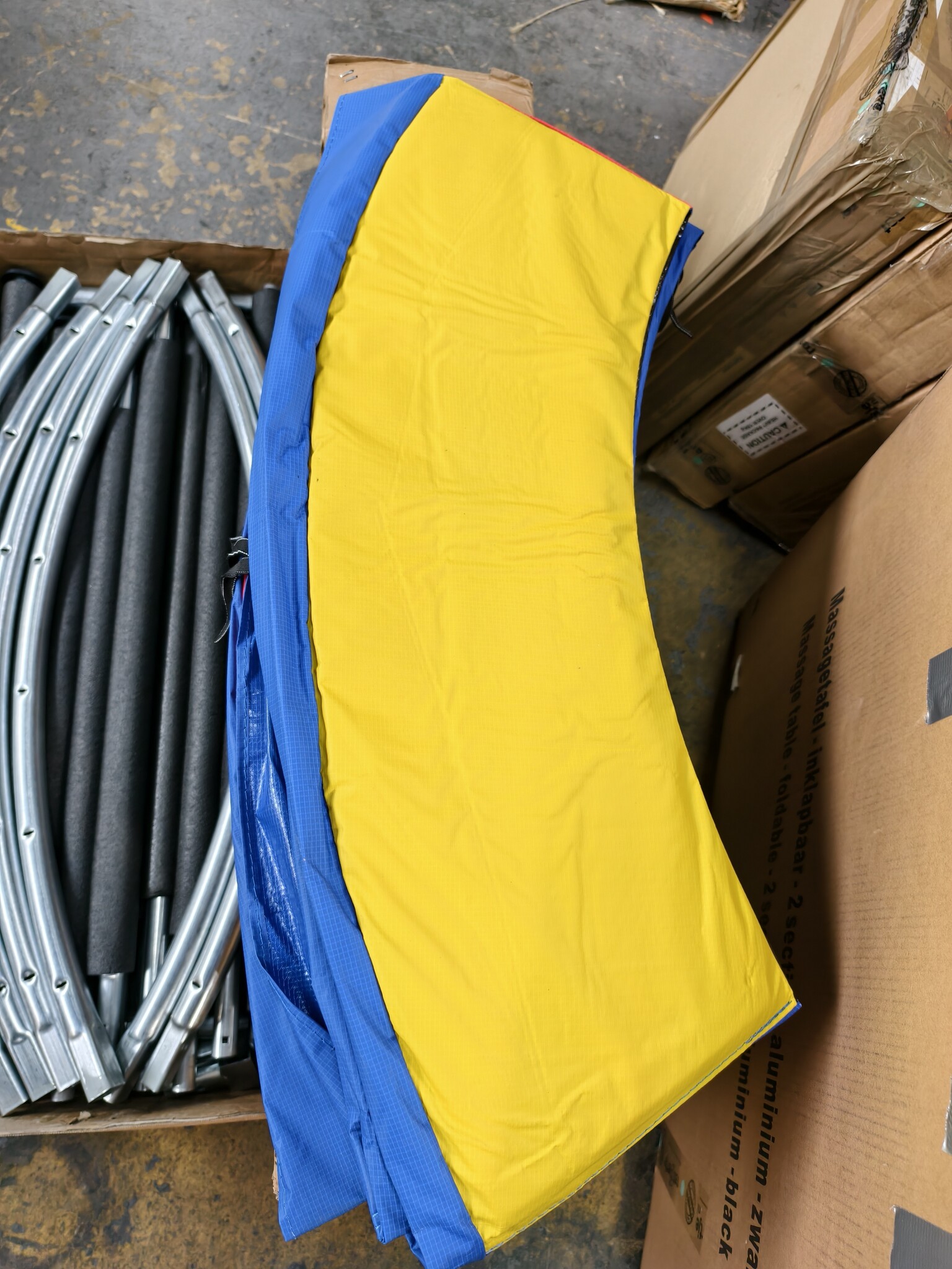 Trampoline 183 cm met Veiligheidsnet, Regenboog Kleuren - 54% Korting