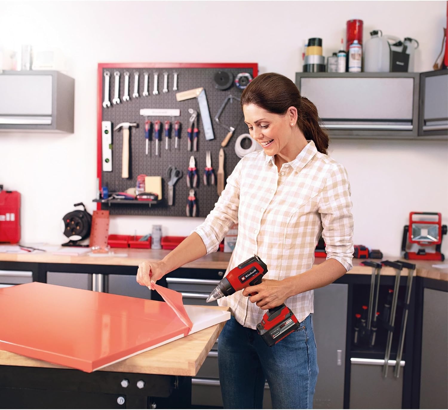 Einhell Power X-Change Accu Heteluchtpistool TE-HA 18 Li Solo - Rood - Zonder Accu en Lader