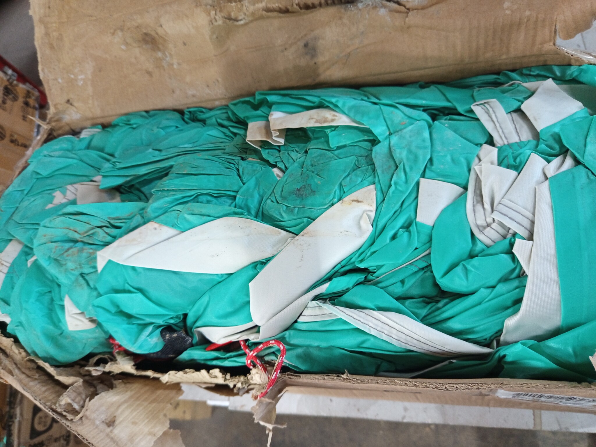 vidaXL Zwembad Tent Koepel 640 x 432 x 205 cm Zeegroen