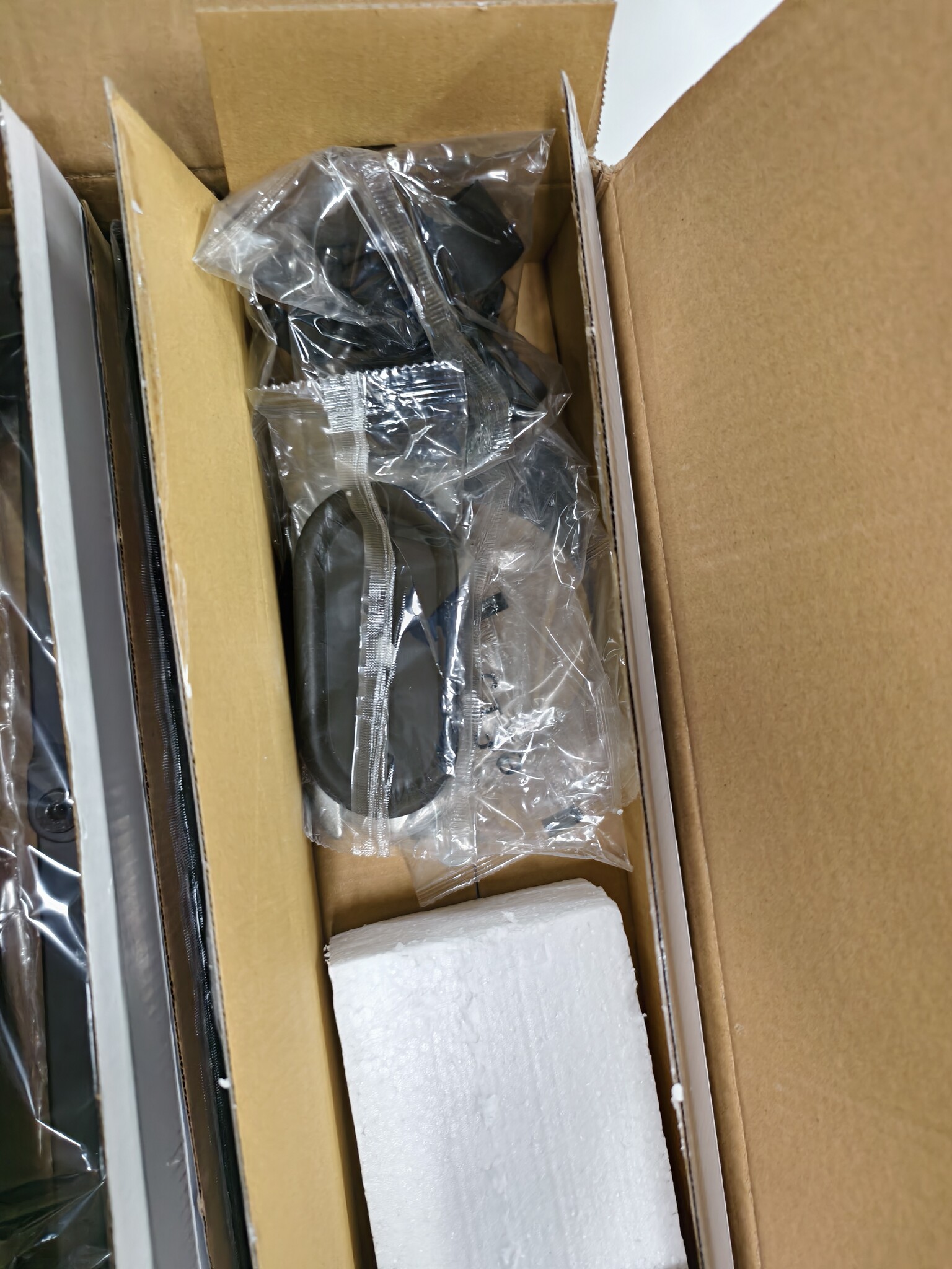 Dubbele Monitorarm 13-27" | Incompleet | 58% Korting