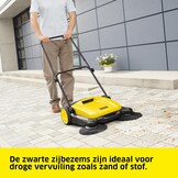 Kärcher Veegmachine S 3 Twin 2-in-1, werkbreedte: 650 mm, tot 1.800 m²/h oppervlak, vuilcontainer: 16 l, gewicht: 9,7 kg, 2 zijbezems voor droog vuil, 2 zijbezems voor vochtig vuil