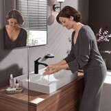 hansgrohe Vivenis ééngreeps wastafelmengkraan 110 met trekwaste, mat zwart, 75020670