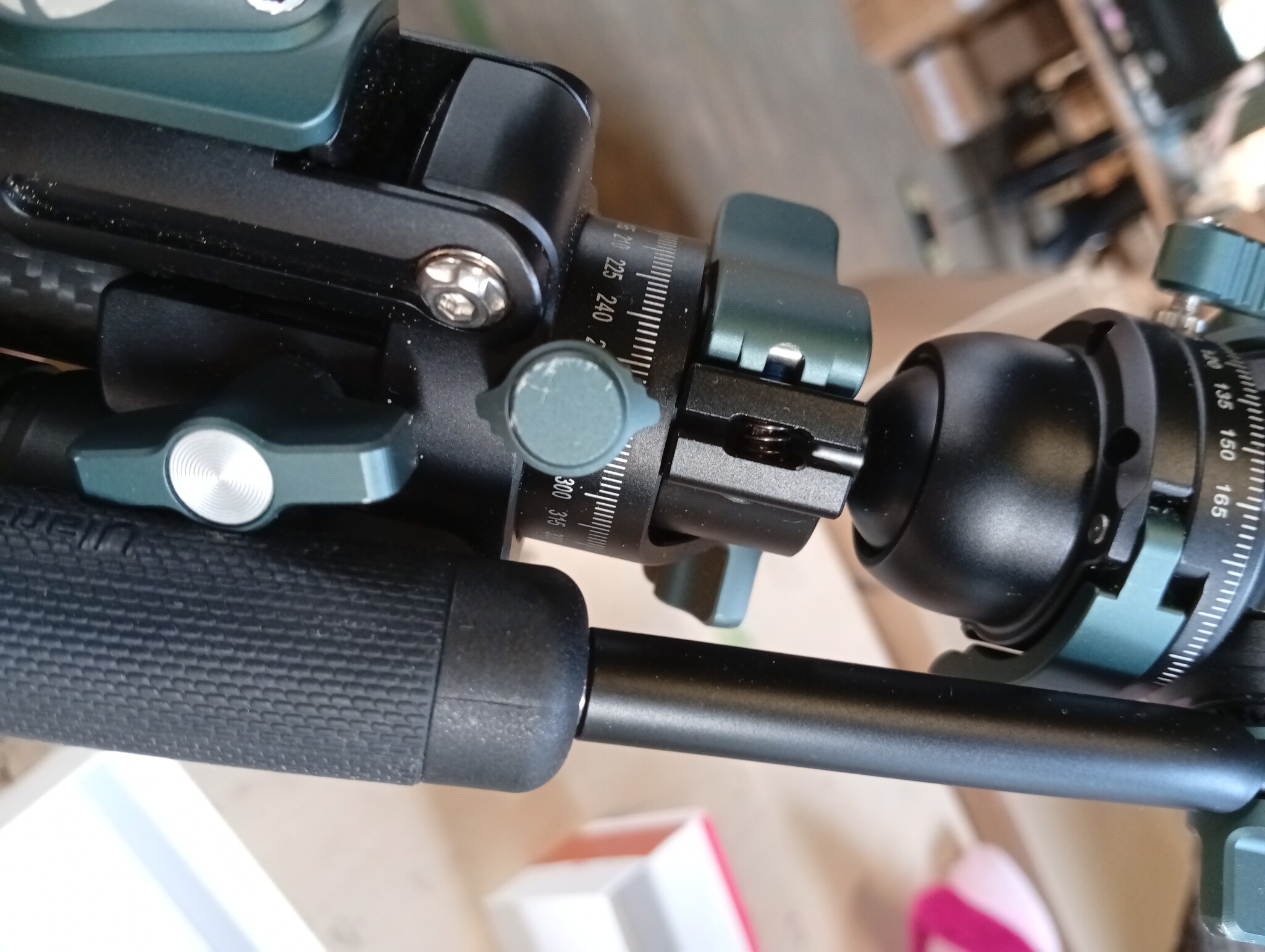 ULANZI JJ06 GlideGo Carbon Fiber Videostatief 187 cm Zwart - 55% Korting