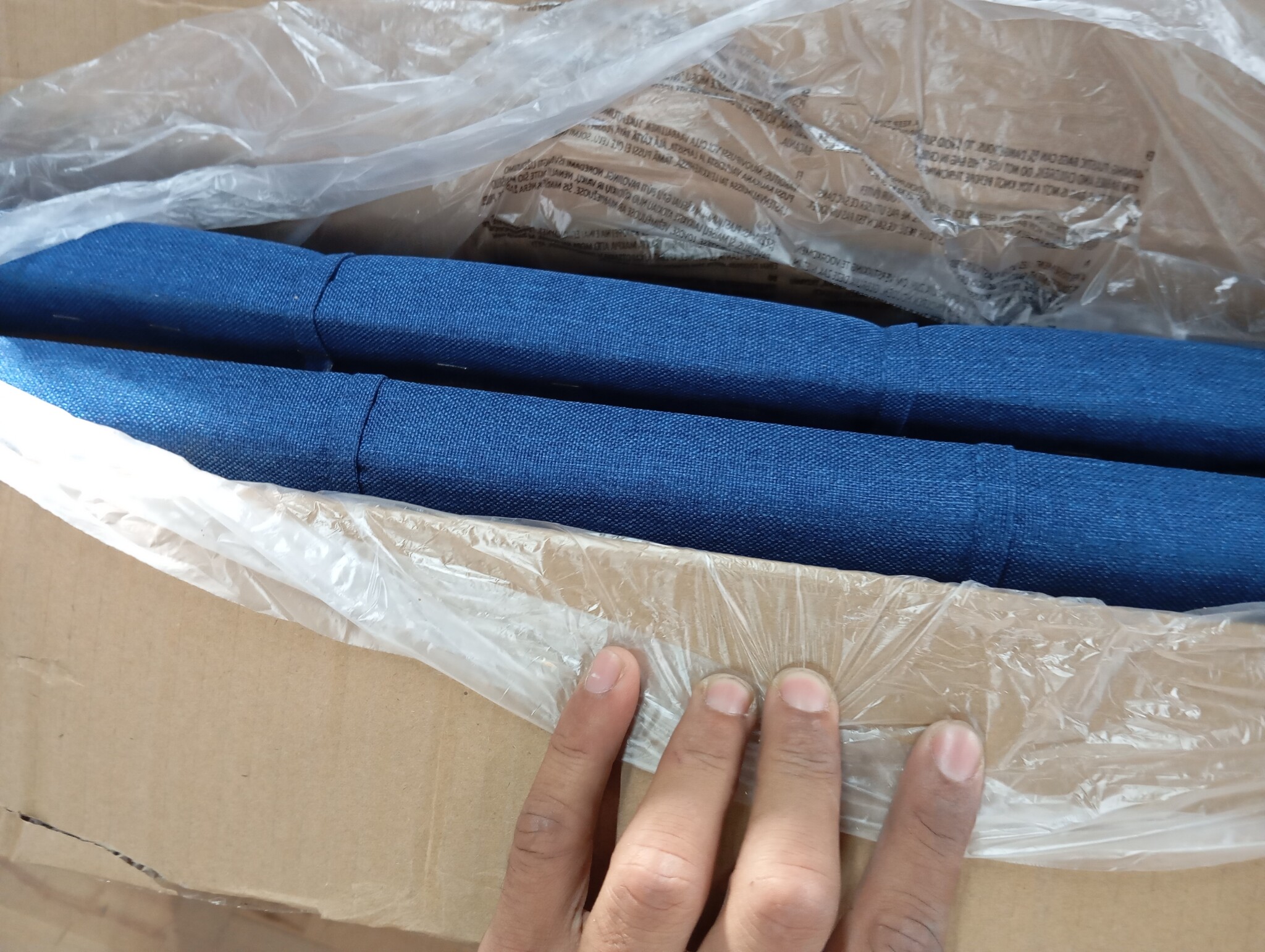 vidaXL Hoofdbord 144x5x78/88 cm Stof Blauw - 53% Korting
