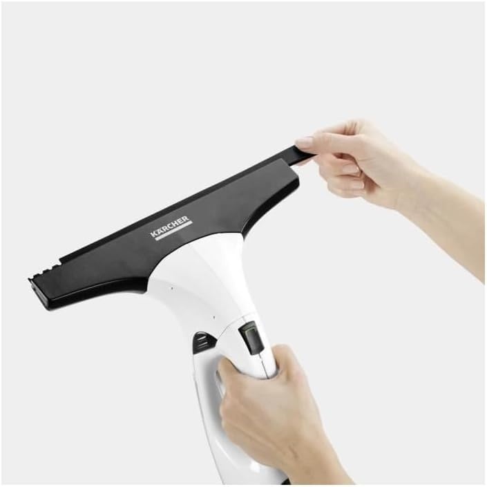 Kärcher accu-raamstofzuiger WV 2 Plus N, batterijduur: 35 min, LED-laadstatusindicator, 2 zuigmonden, spuitfles met microvezelafdekking, 20 ml raamreinigerconcentraat