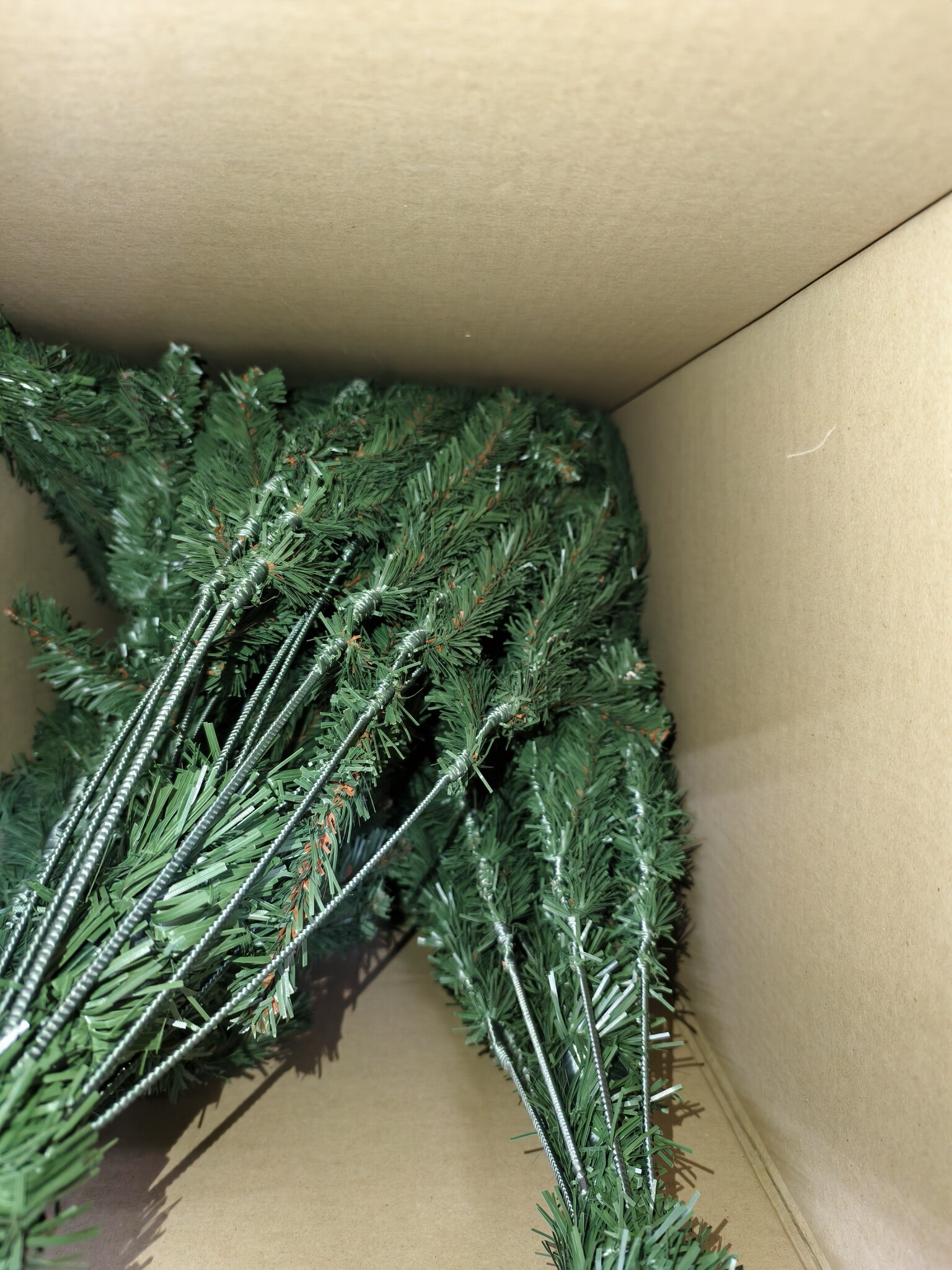 Kunstkerstboom Spar Groen 220 cm - Hoge Naalddichtheid - 54% Korting