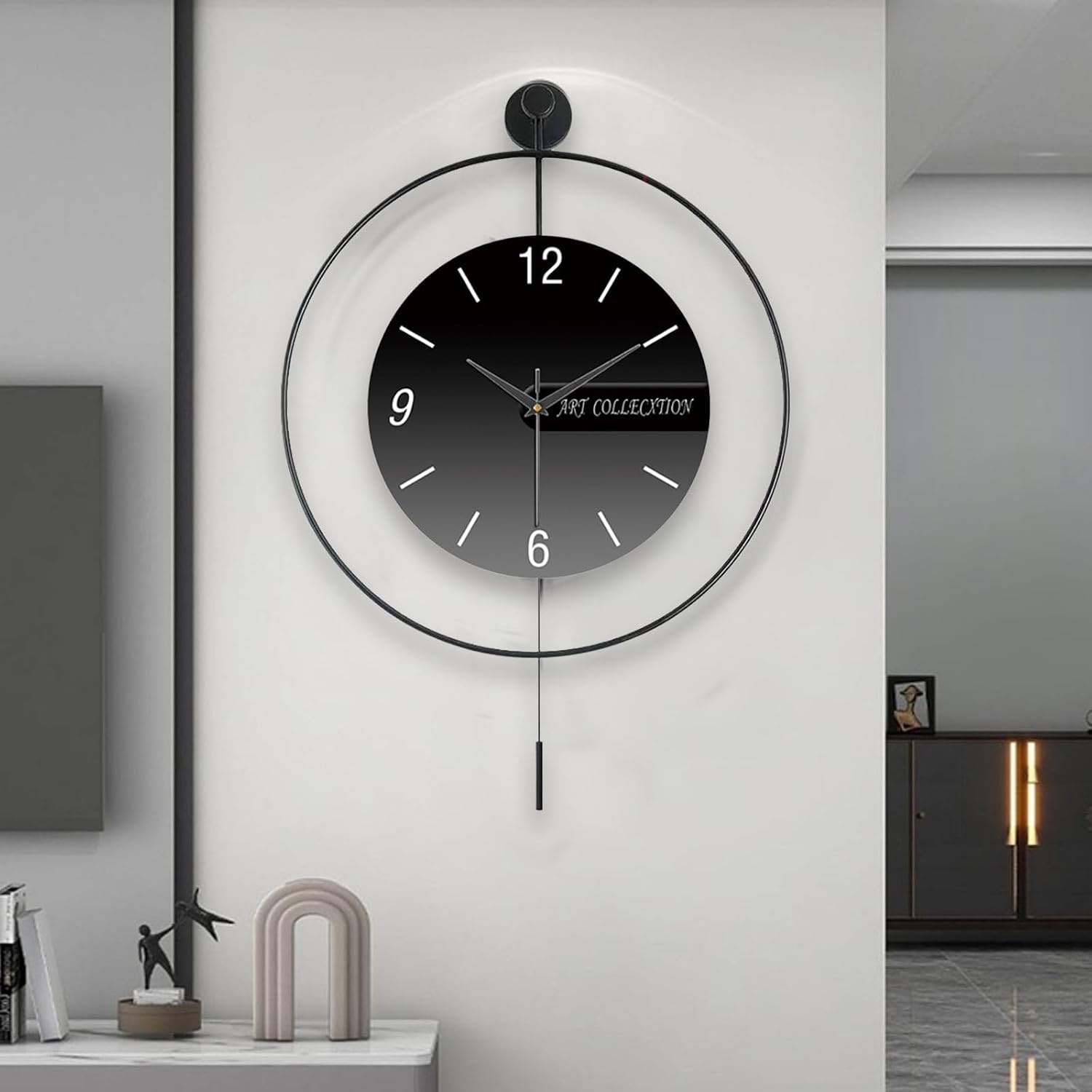 Moderne Wandklok Zwart 50x70 cm - Geruisloos met Slinger - 34% Korting