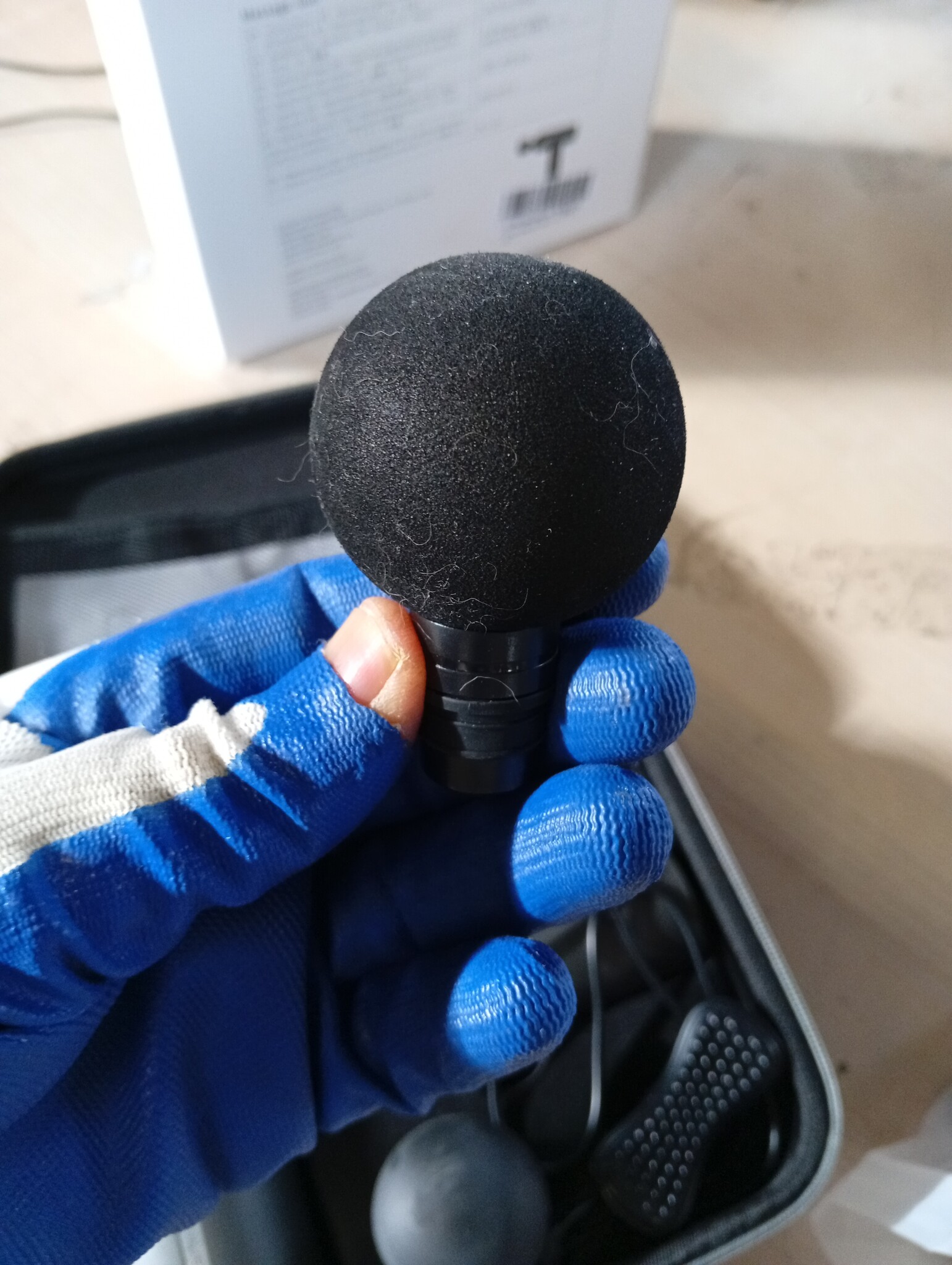 Arboleaf Massage Gun - Deep Tissue Massager - 6 Snelheden - 7 Opzetstukken - Zwart
