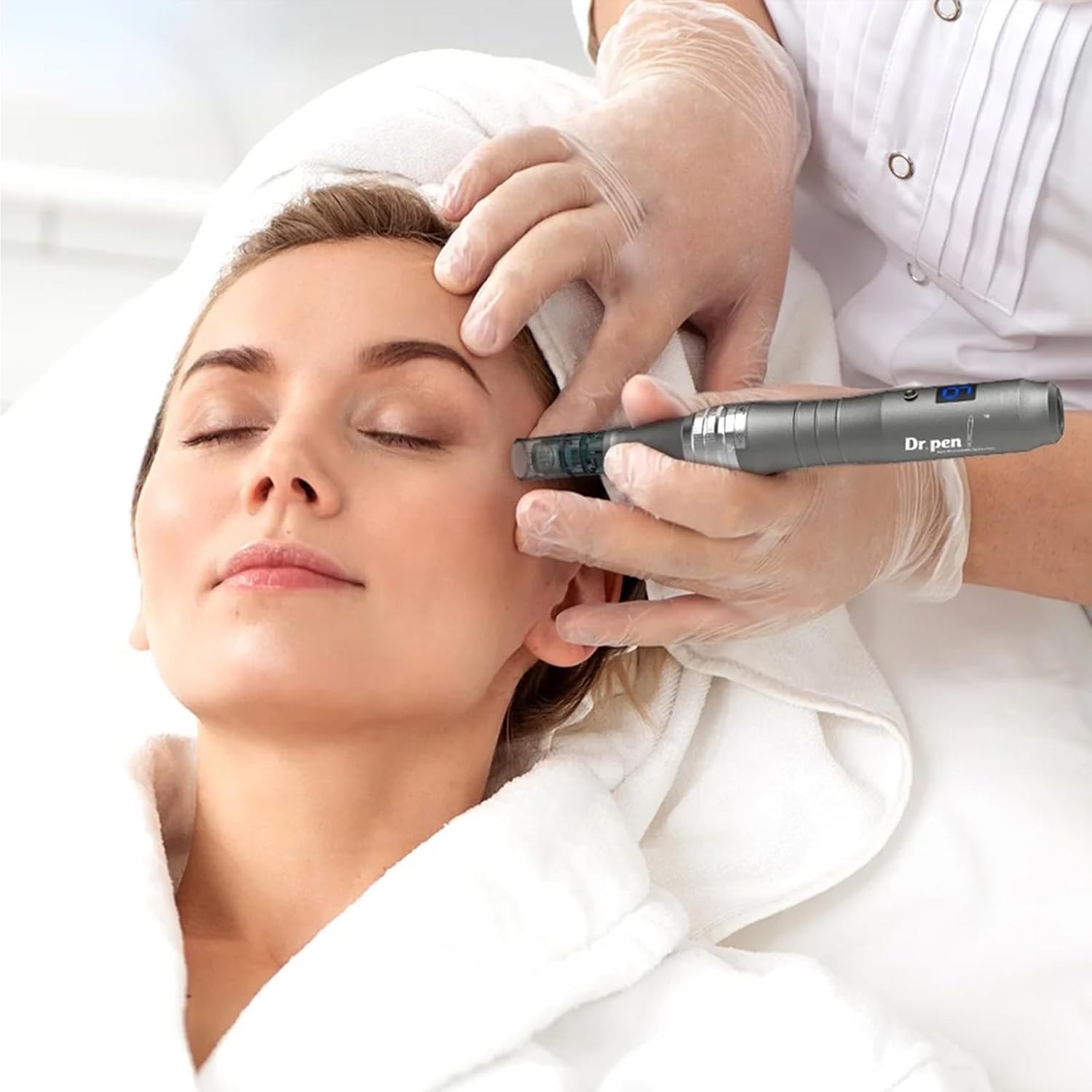 Dr.pen Microneedling, Professionele Ultima M8 Draadloze Micro Microneedling Pen met 12 Stks 16 Pin & 10 Stks 36 Pin Vervangende Cartridges Naalden, Magic Skin Care Kit voor Gezicht Neck Body