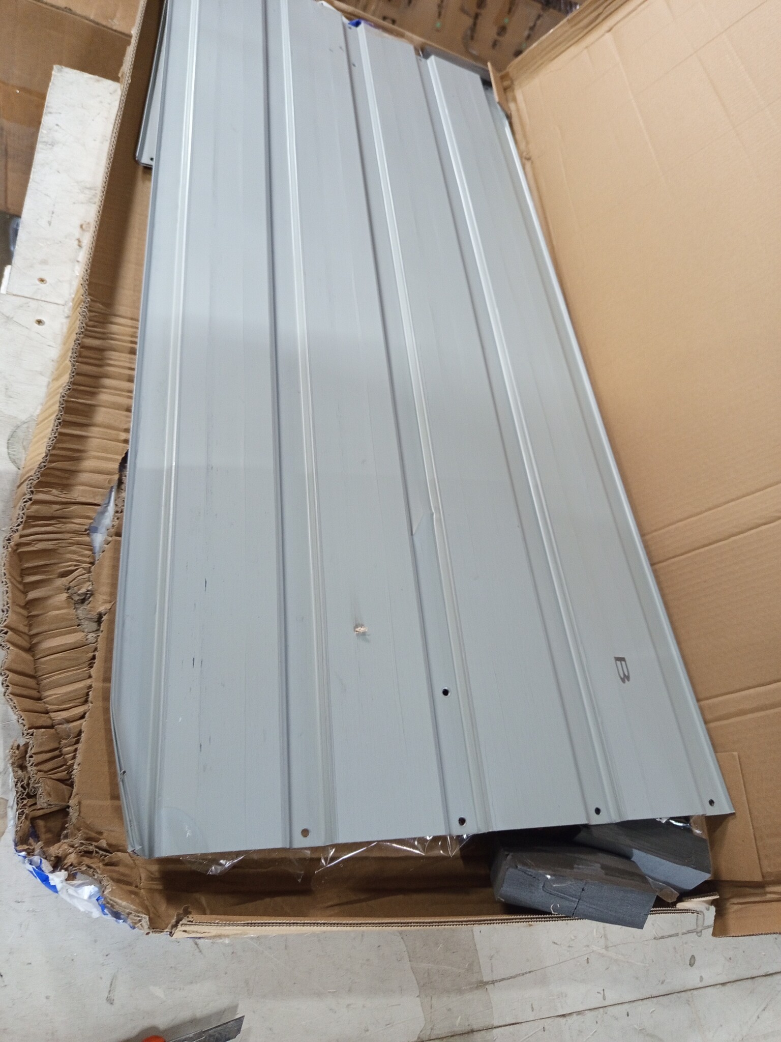 vidaXL Verhoogde plantenbak Licht Bruin 100 x 40 x 45 cm