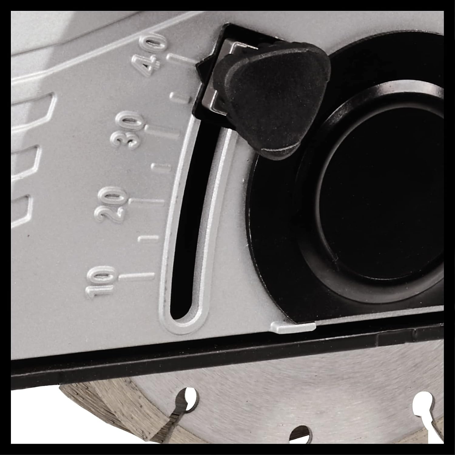 Krachtige Muurfrees 1700W - Sleuven tot 38mm breed, 40mm diep - 59% Korting!